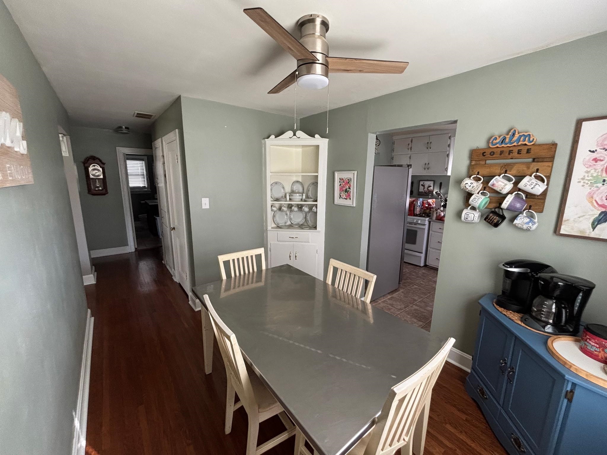 1929 Fleming Avenue, Owensboro, Kentucky 42301, 4 Bedrooms Bedrooms, ,2 BathroomsBathrooms,Single Family Residence,For Sale,Fleming Avenue,94150