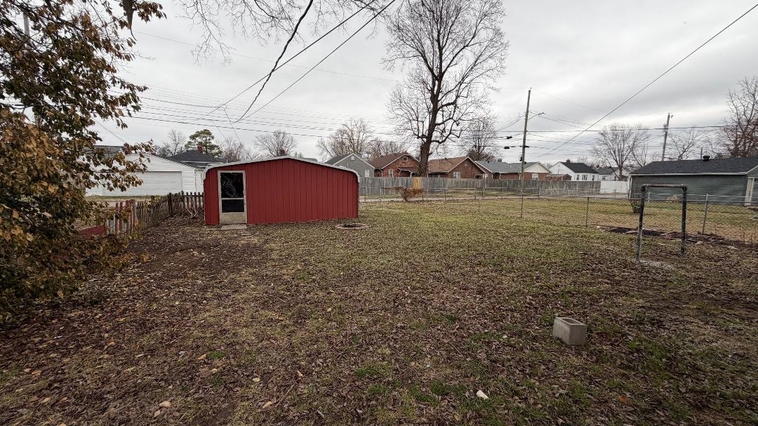 317 22nd Street, Owensboro, Kentucky 42303, 3 Bedrooms Bedrooms, ,1 BathroomBathrooms,Single Family Residence,For Sale,22nd Street,94151