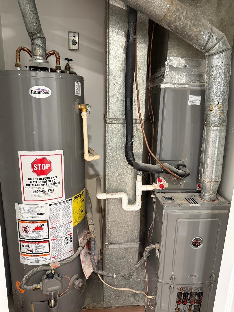 317 22nd Street, Owensboro, Kentucky 42303, 3 Bedrooms Bedrooms, ,1 BathroomBathrooms,Single Family Residence,For Sale,22nd Street,94151