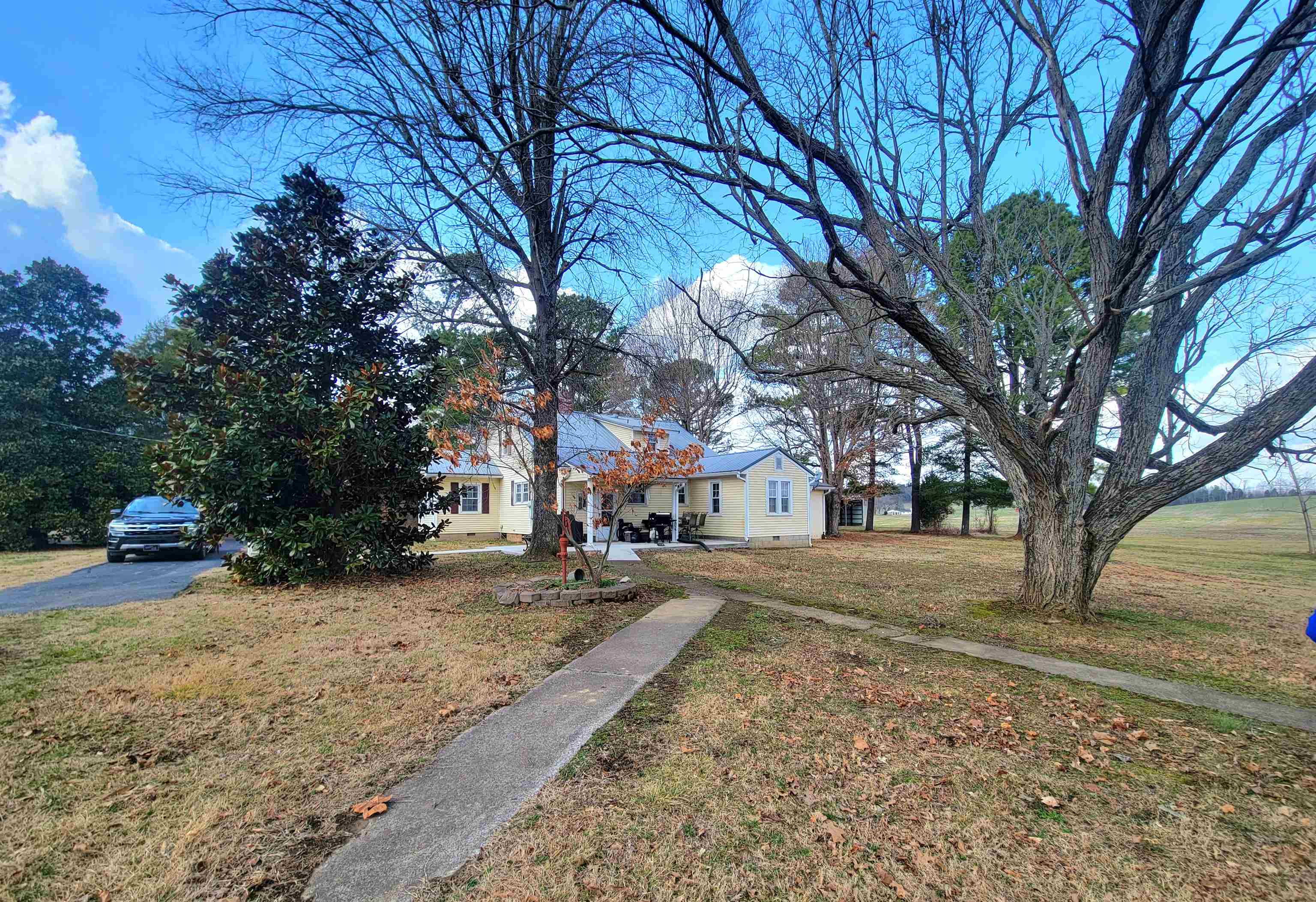 3090 US Hwy 231 N, Hartford, Kentucky 42347, 4 Bedrooms Bedrooms, ,2 BathroomsBathrooms,Single Family Residence,For Sale,US Hwy 231 N,94158