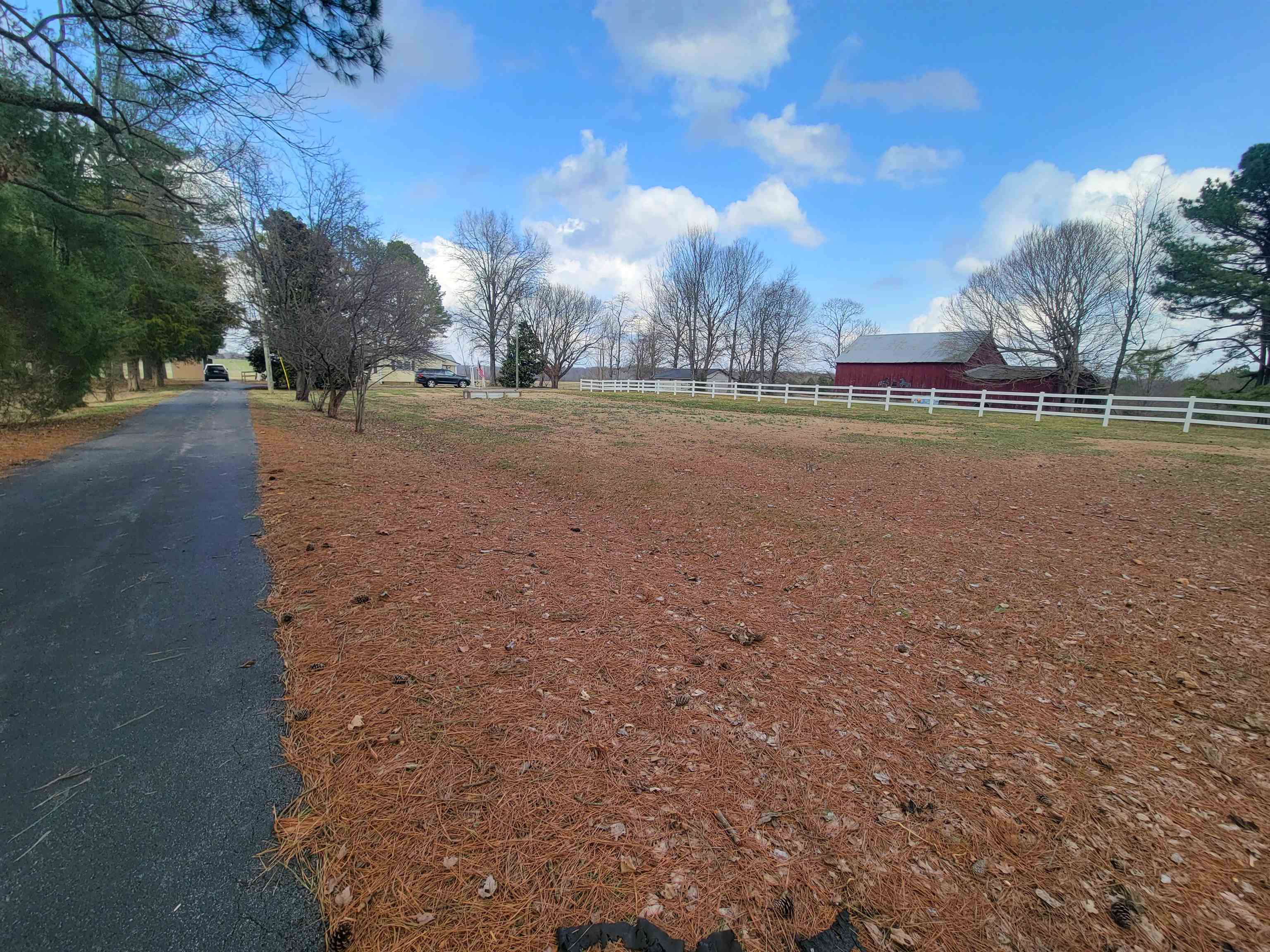 3090 US Hwy 231 N, Hartford, Kentucky 42347, 4 Bedrooms Bedrooms, ,2 BathroomsBathrooms,Single Family Residence,For Sale,US Hwy 231 N,94158