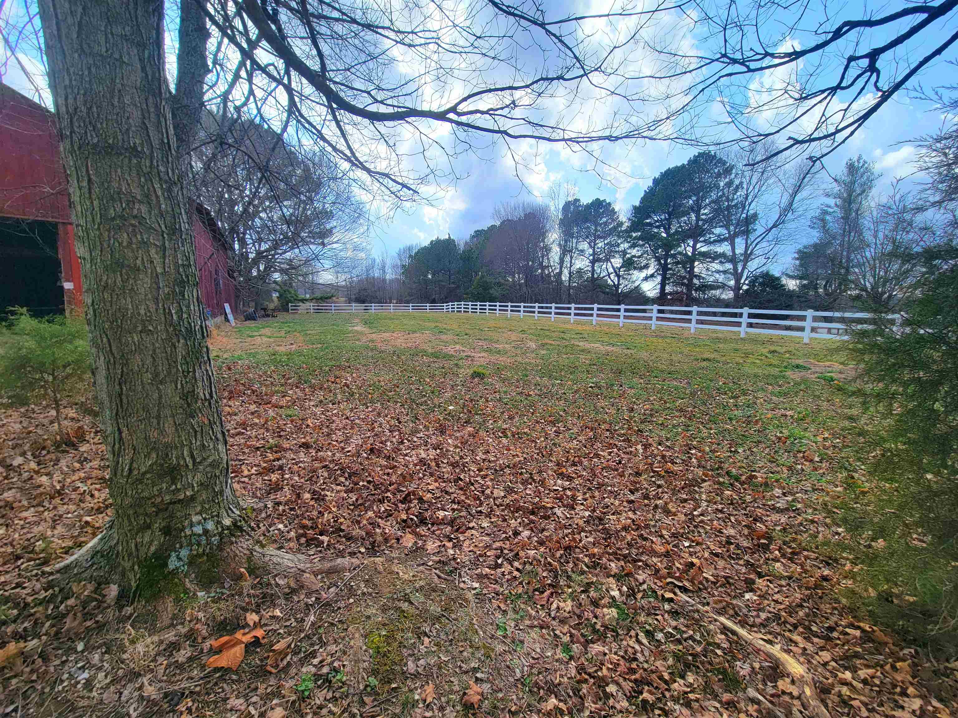 3090 US Hwy 231 N, Hartford, Kentucky 42347, 4 Bedrooms Bedrooms, ,2 BathroomsBathrooms,Single Family Residence,For Sale,US Hwy 231 N,94158