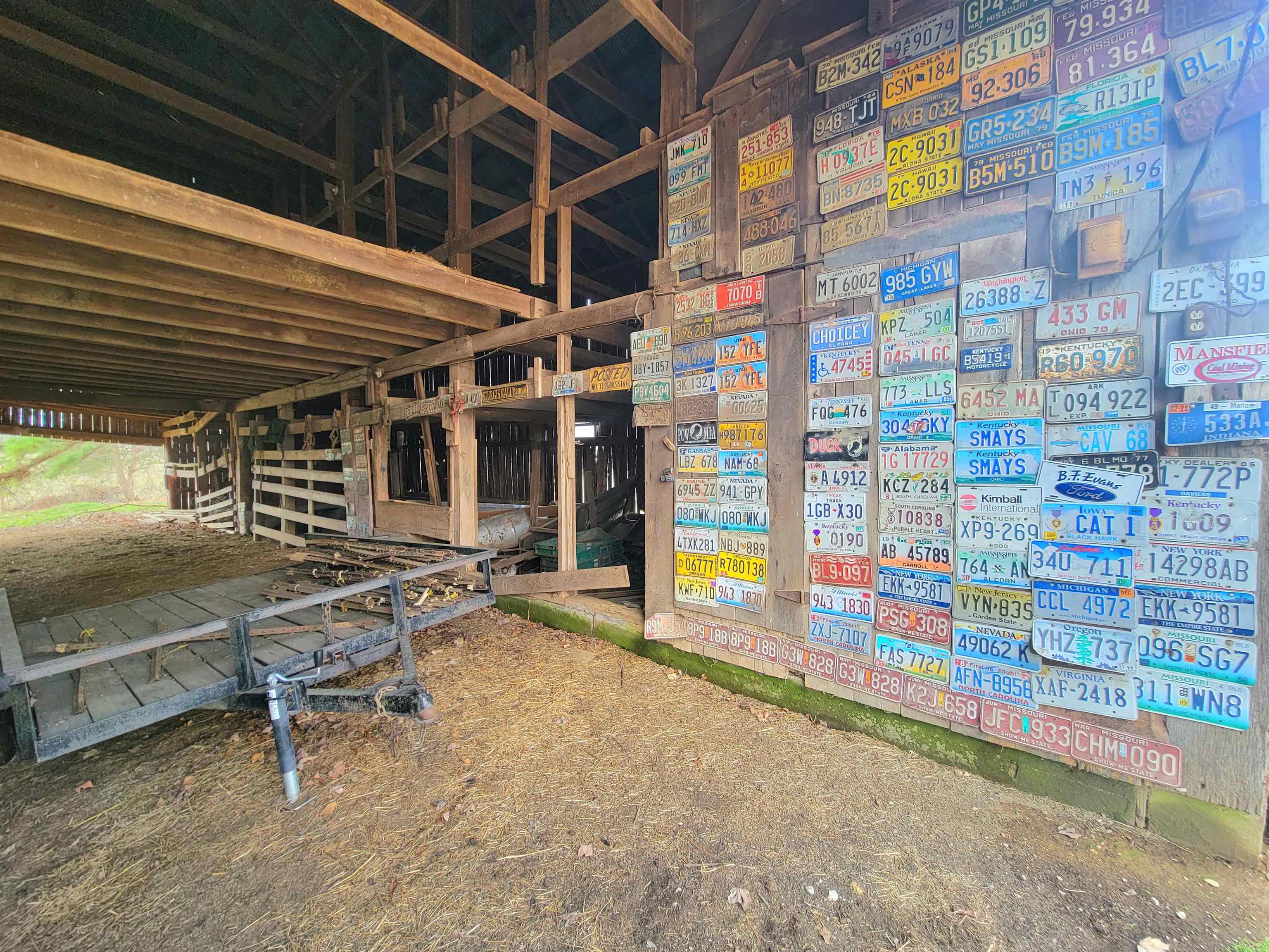 3090 US Hwy 231 N, Hartford, Kentucky 42347, 4 Bedrooms Bedrooms, ,2 BathroomsBathrooms,Single Family Residence,For Sale,US Hwy 231 N,94158