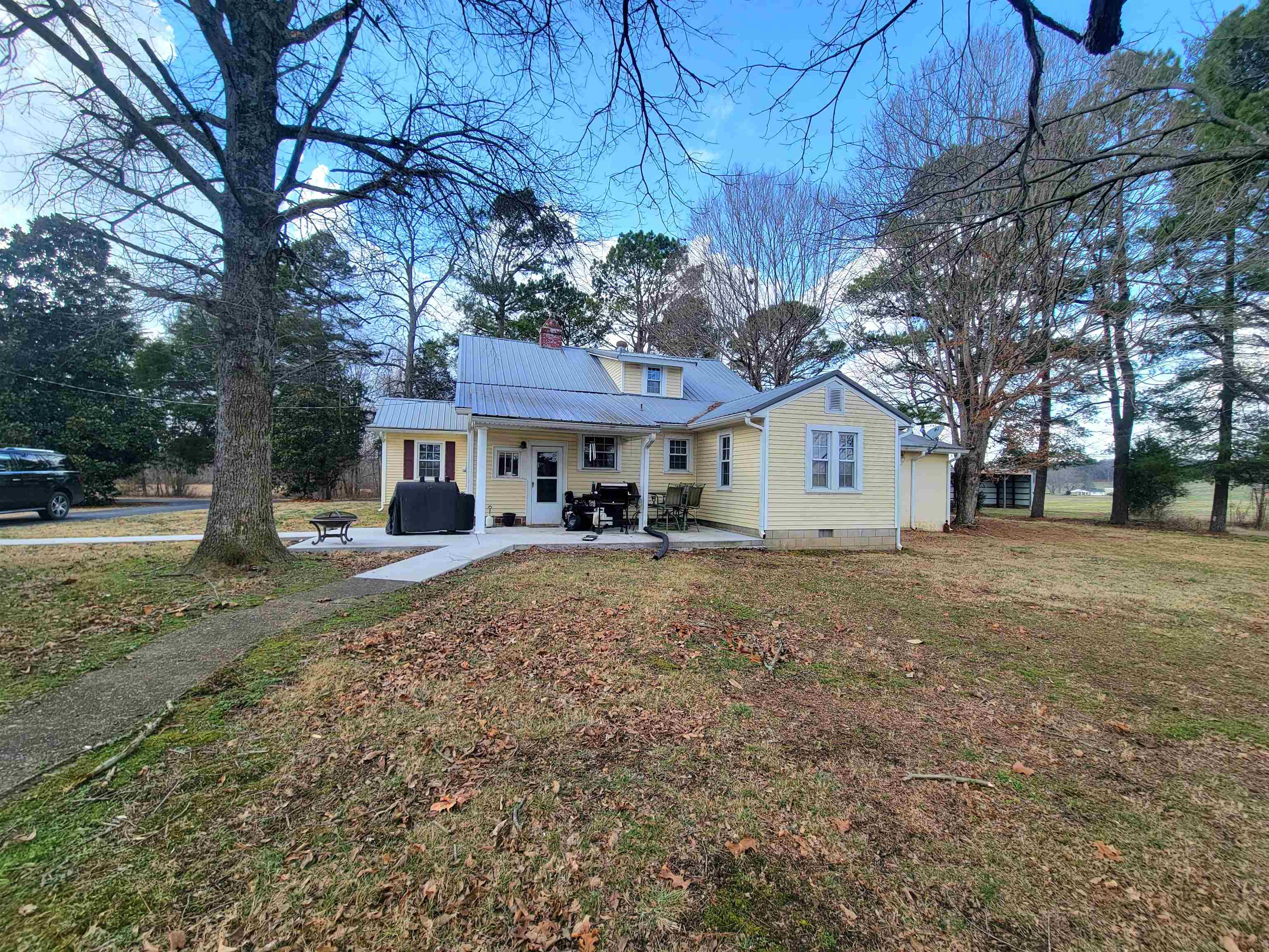 3090 US Hwy 231 N, Hartford, Kentucky 42347, 4 Bedrooms Bedrooms, ,2 BathroomsBathrooms,Single Family Residence,For Sale,US Hwy 231 N,94158
