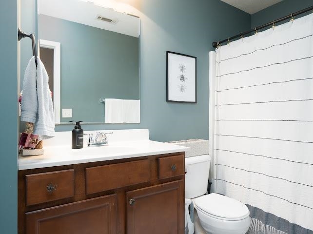 2133 Village Point Court, Owensboro, Kentucky 42303, 2 Bedrooms Bedrooms, ,2 BathroomsBathrooms,Single Family Residence,For Sale,Village Point Court,94160