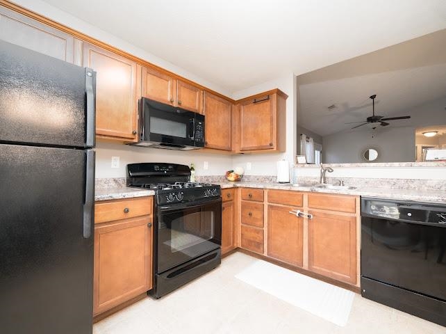 2133 Village Point Court, Owensboro, Kentucky 42303, 2 Bedrooms Bedrooms, ,2 BathroomsBathrooms,Single Family Residence,For Sale,Village Point Court,94160