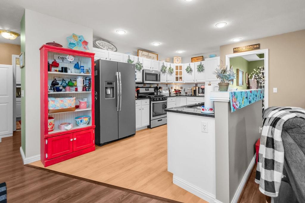 441 State Route 1543, Hartford, Kentucky 42347, 3 Bedrooms Bedrooms, ,3 BathroomsBathrooms,Single Family Residence,For Sale,State Route 1543,94164