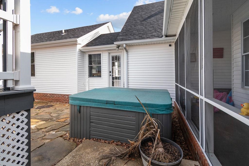 441 State Route 1543, Hartford, Kentucky 42347, 3 Bedrooms Bedrooms, ,3 BathroomsBathrooms,Single Family Residence,For Sale,State Route 1543,94164