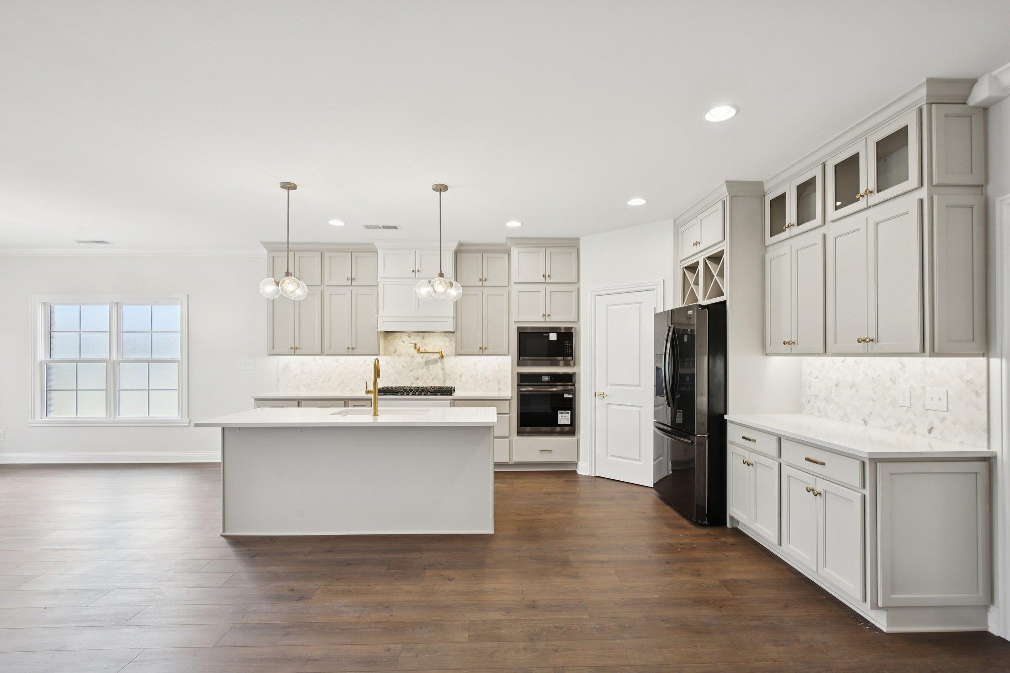 560 snap hook loop, Owensboro, Kentucky 42303, 3 Bedrooms Bedrooms, ,2 BathroomsBathrooms,Single Family Residence,For Sale,snap hook loop,94165