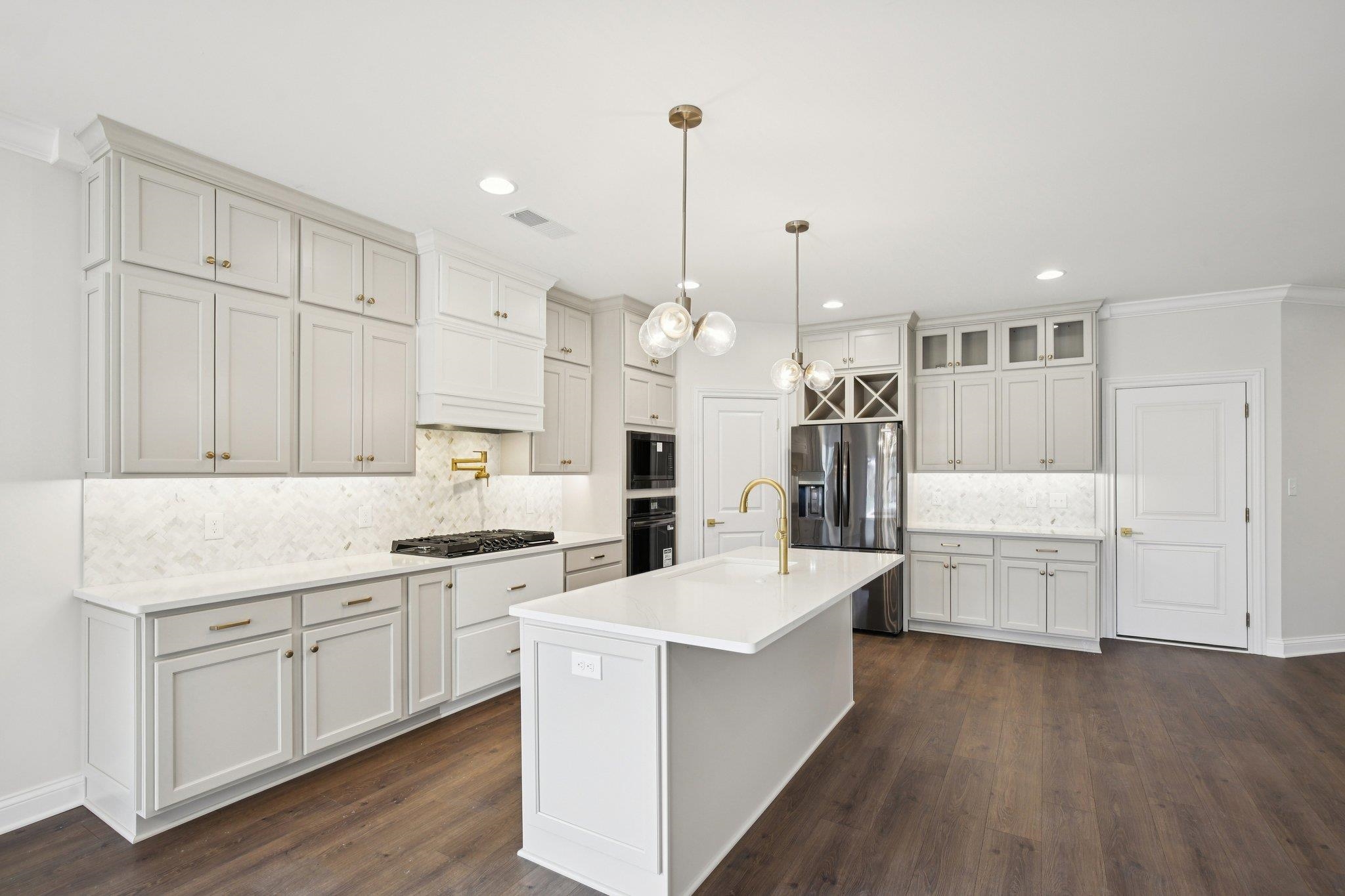 560 snap hook loop, Owensboro, Kentucky 42303, 3 Bedrooms Bedrooms, ,2 BathroomsBathrooms,Single Family Residence,For Sale,snap hook loop,94165