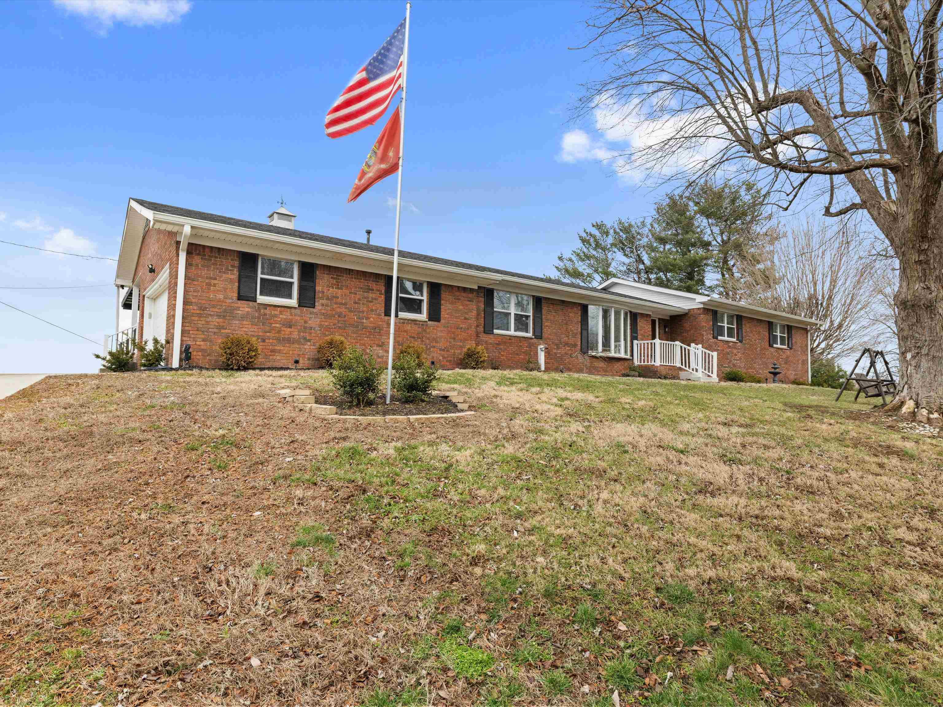 4121 Hayden Rd, Owensboro, Kentucky 42303, 3 Bedrooms Bedrooms, ,2 BathroomsBathrooms,Single Family Residence,For Sale,Hayden Rd,94181