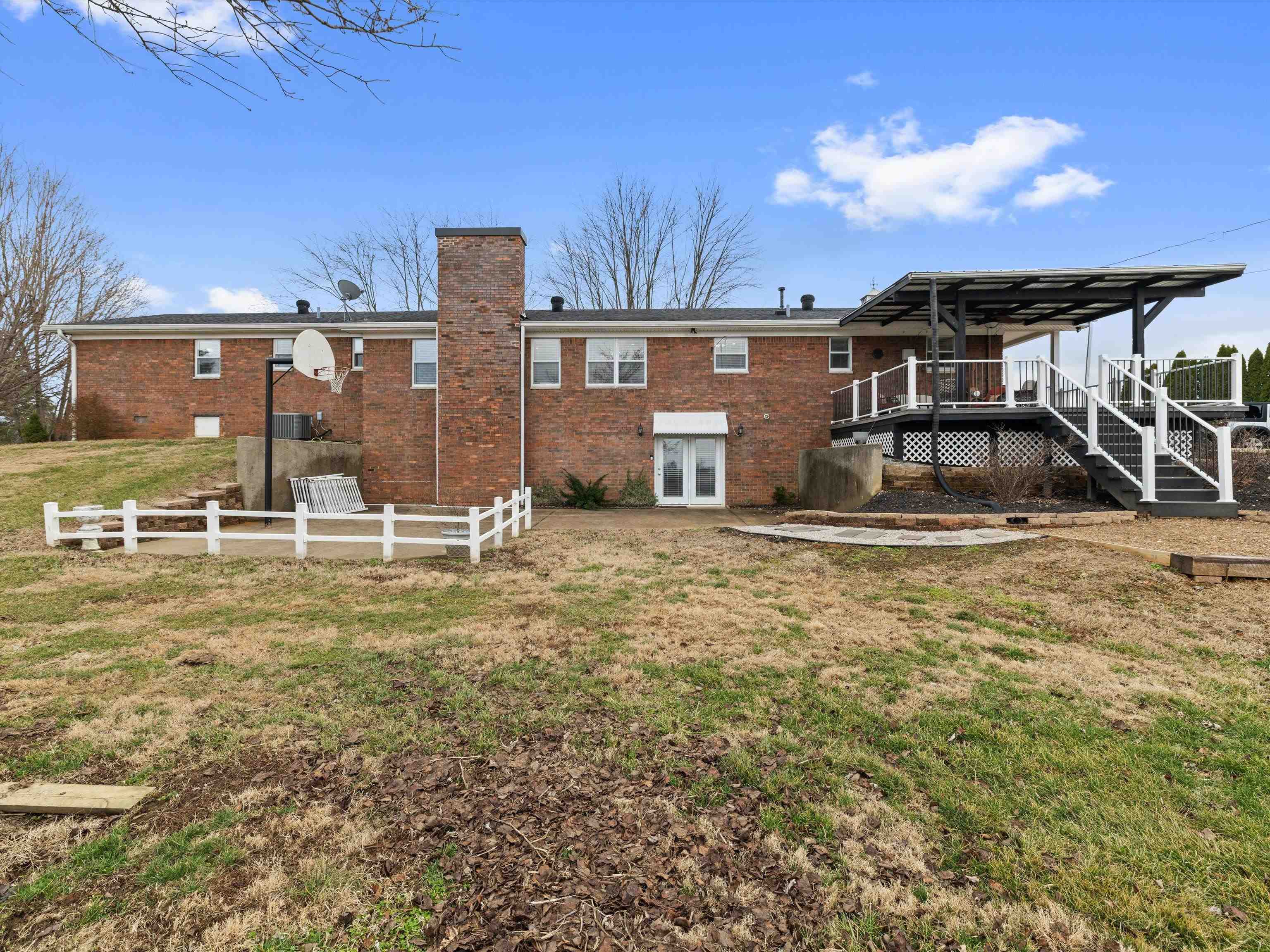 4121 Hayden Rd, Owensboro, Kentucky 42303, 3 Bedrooms Bedrooms, ,2 BathroomsBathrooms,Single Family Residence,For Sale,Hayden Rd,94181