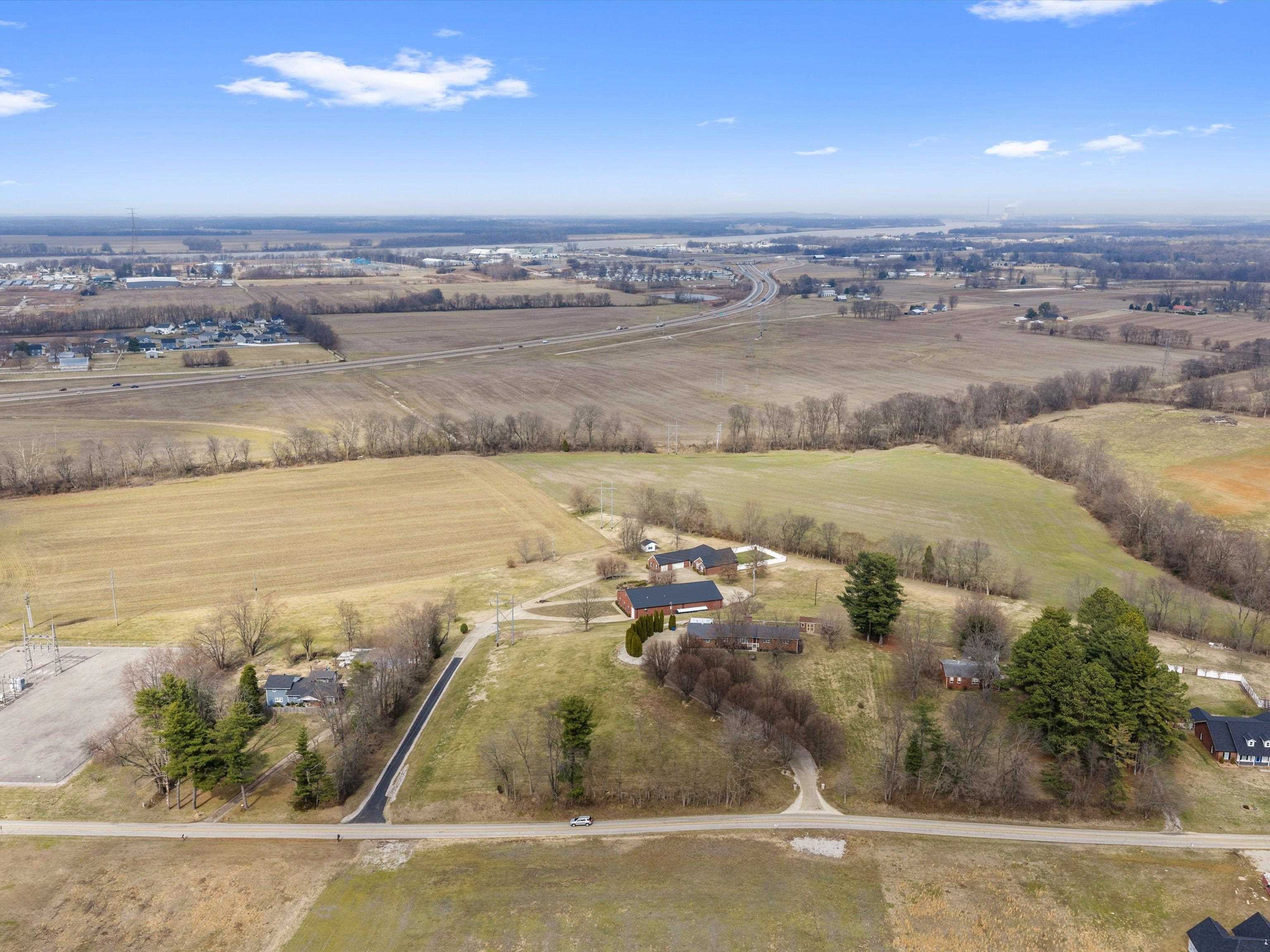 4121 Hayden Rd, Owensboro, Kentucky 42303, 3 Bedrooms Bedrooms, ,2 BathroomsBathrooms,Single Family Residence,For Sale,Hayden Rd,94181