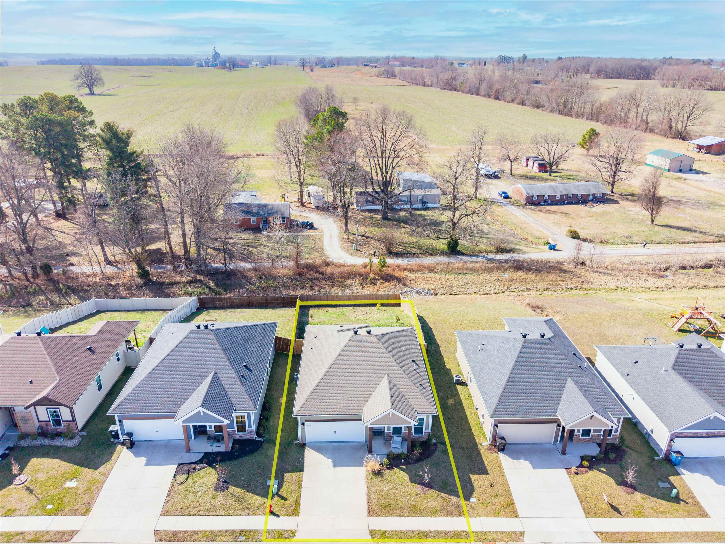 6553 Valley Brook Trace, Owensboro, Kentucky 42376, 3 Bedrooms Bedrooms, ,2 BathroomsBathrooms,Single Family Residence,For Sale,Valley Brook Trace,94183