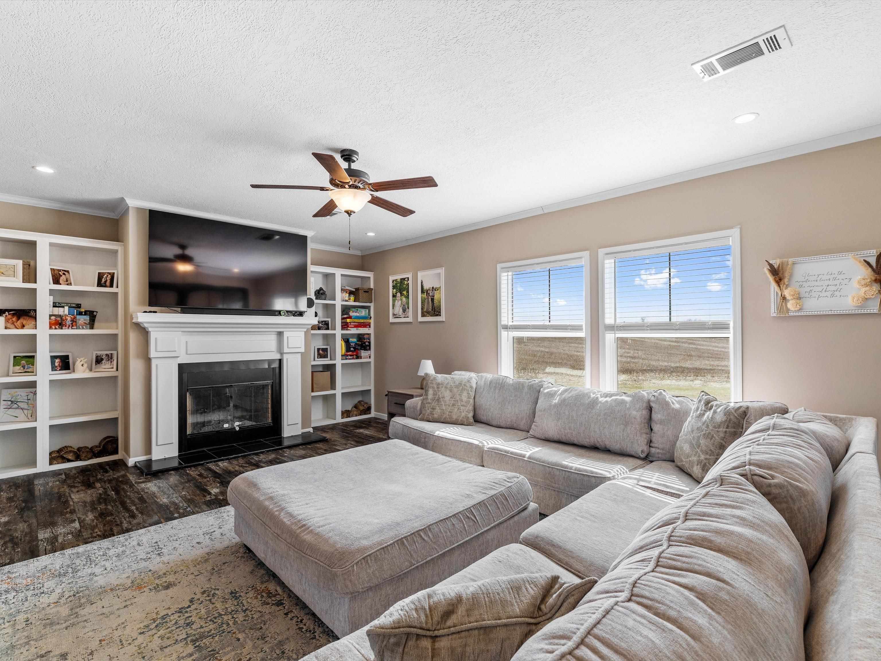 7410 State Route 136 W, Calhoun, Kentucky 42327, 4 Bedrooms Bedrooms, ,2 BathroomsBathrooms,Single Family Residence,For Sale,State Route 136 W,94185