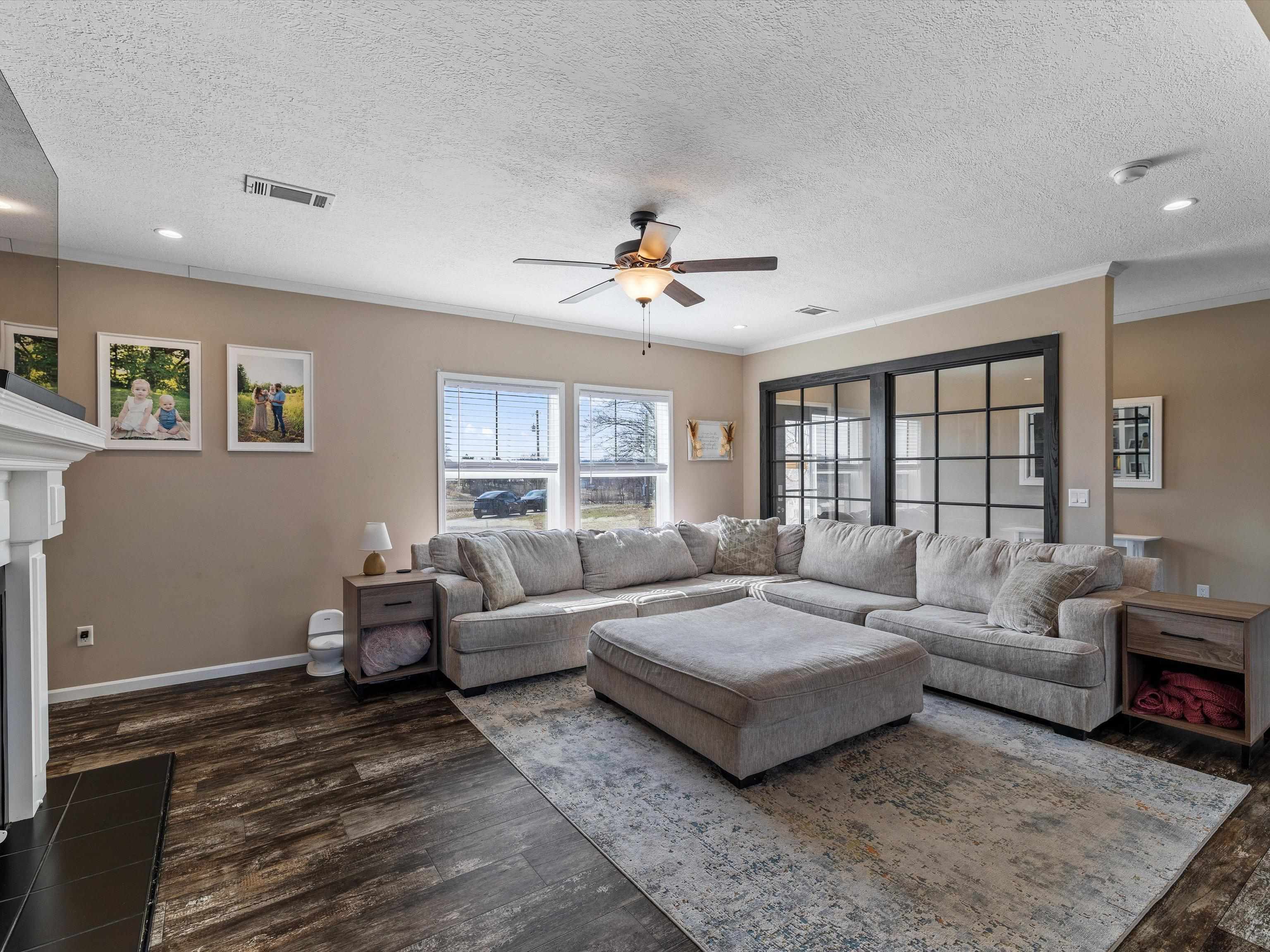 7410 State Route 136 W, Calhoun, Kentucky 42327, 4 Bedrooms Bedrooms, ,2 BathroomsBathrooms,Single Family Residence,For Sale,State Route 136 W,94185