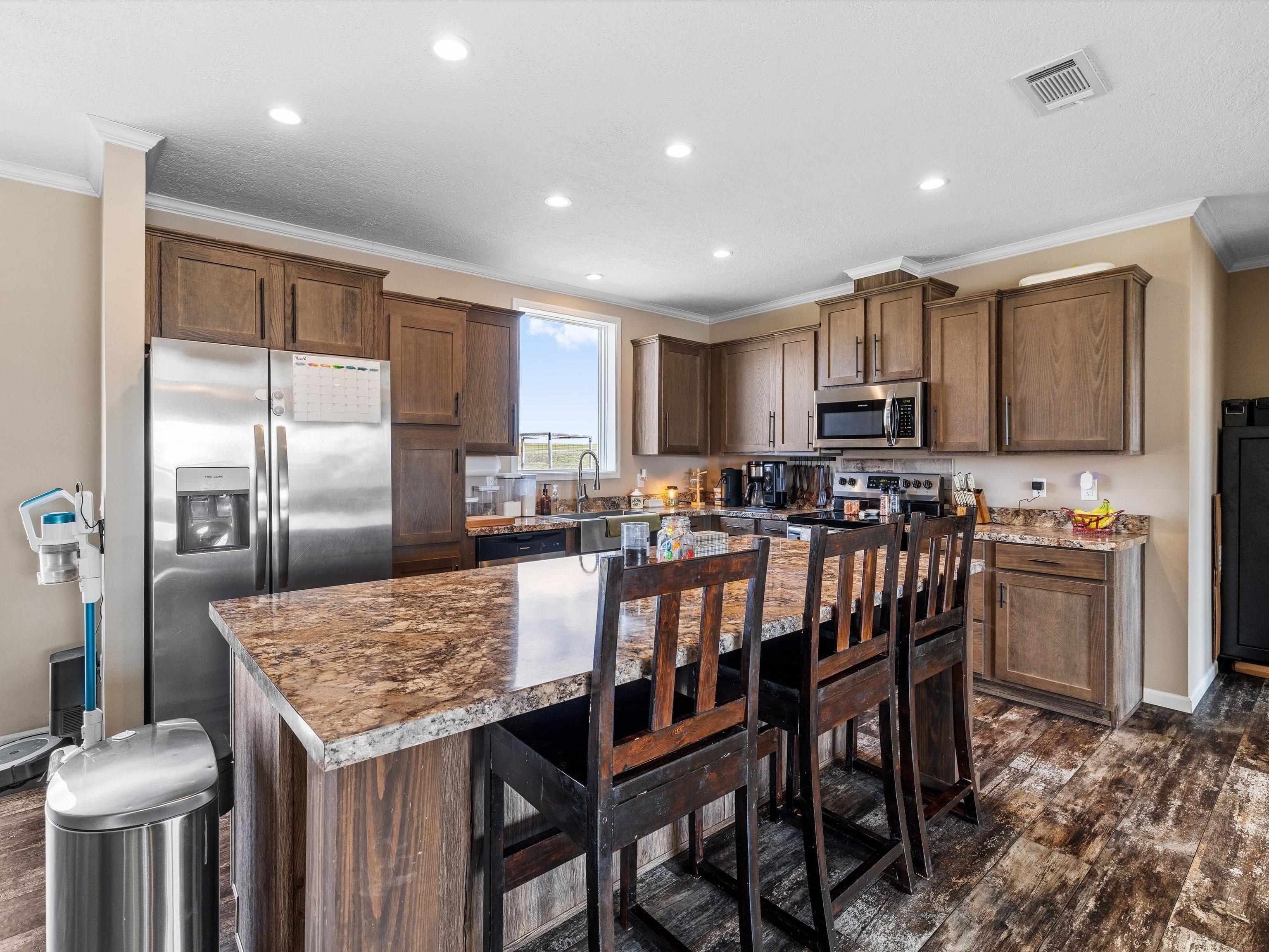 7410 State Route 136 W, Calhoun, Kentucky 42327, 4 Bedrooms Bedrooms, ,2 BathroomsBathrooms,Single Family Residence,For Sale,State Route 136 W,94185