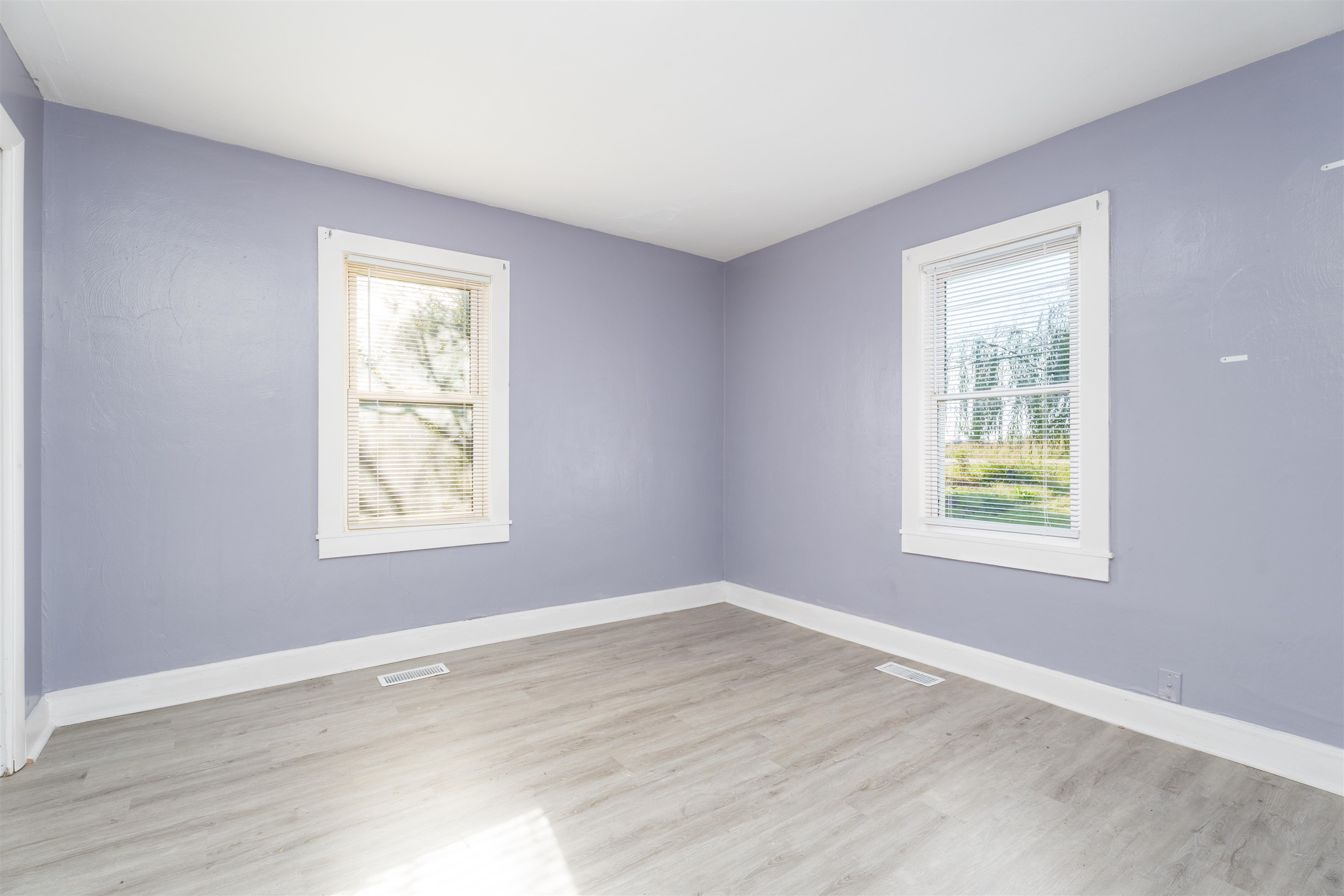 9401 Highway 60 W, Owensboro, Kentucky 42301, 2 Bedrooms Bedrooms, ,1 BathroomBathrooms,Single Family Residence,For Sale,Highway 60 W,94189