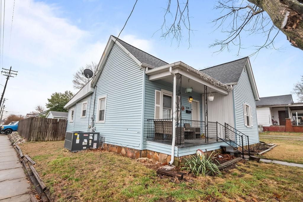 1530 O'Byrne St., Henderson, Kentucky 42420, 2 Bedrooms Bedrooms, ,1 BathroomBathrooms,Single Family Residence,For Sale,O'Byrne St.,94191