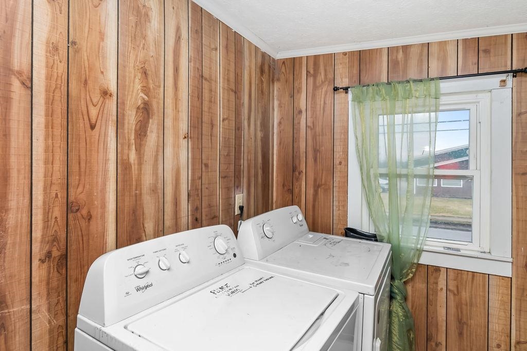 1530 O'Byrne St., Henderson, Kentucky 42420, 2 Bedrooms Bedrooms, ,1 BathroomBathrooms,Single Family Residence,For Sale,O'Byrne St.,94191