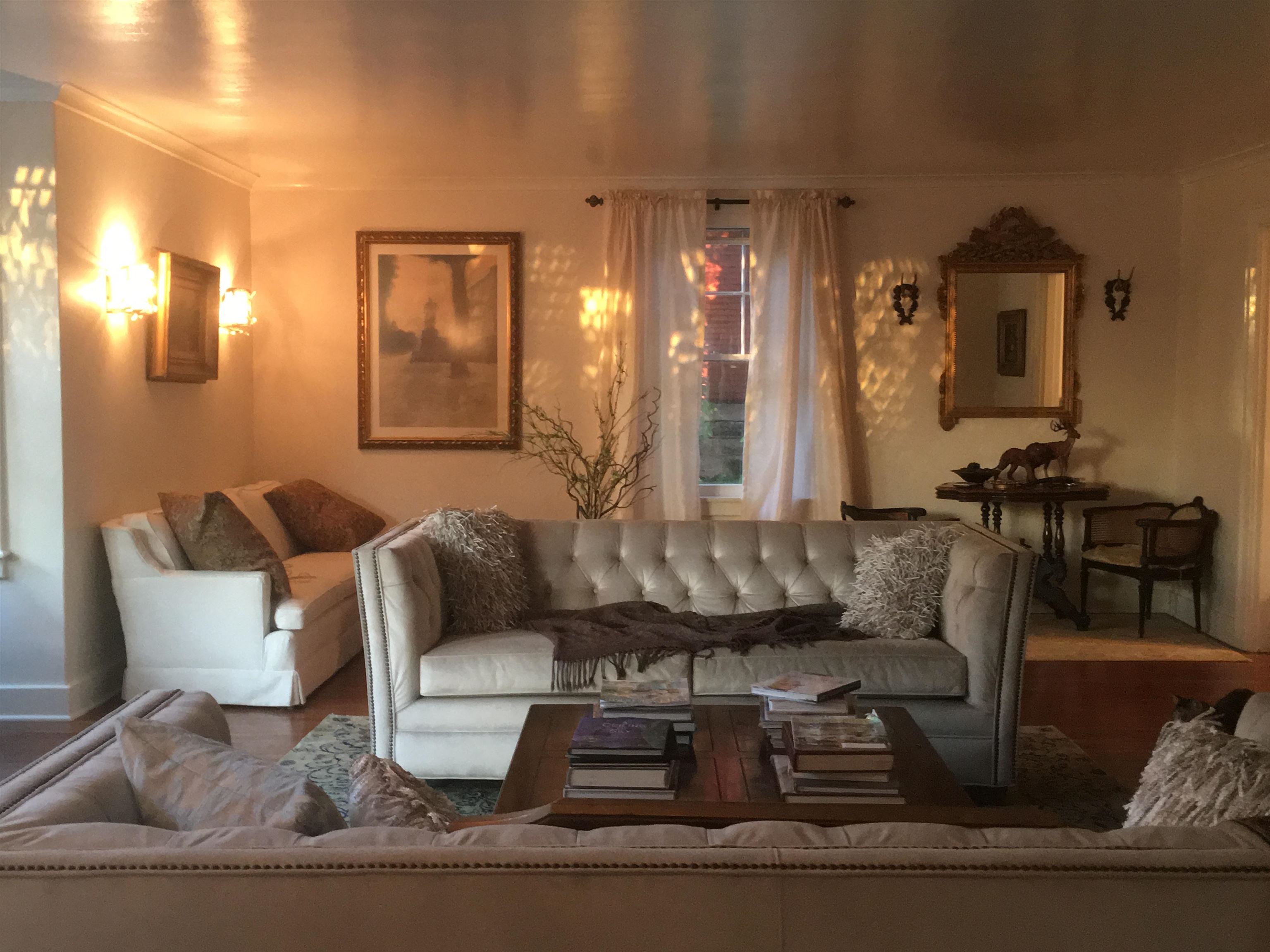 206 Phillips Court, Owensboro, Kentucky 42303, 4 Bedrooms Bedrooms, ,2 BathroomsBathrooms,Single Family Residence,For Sale,Phillips Court,94192