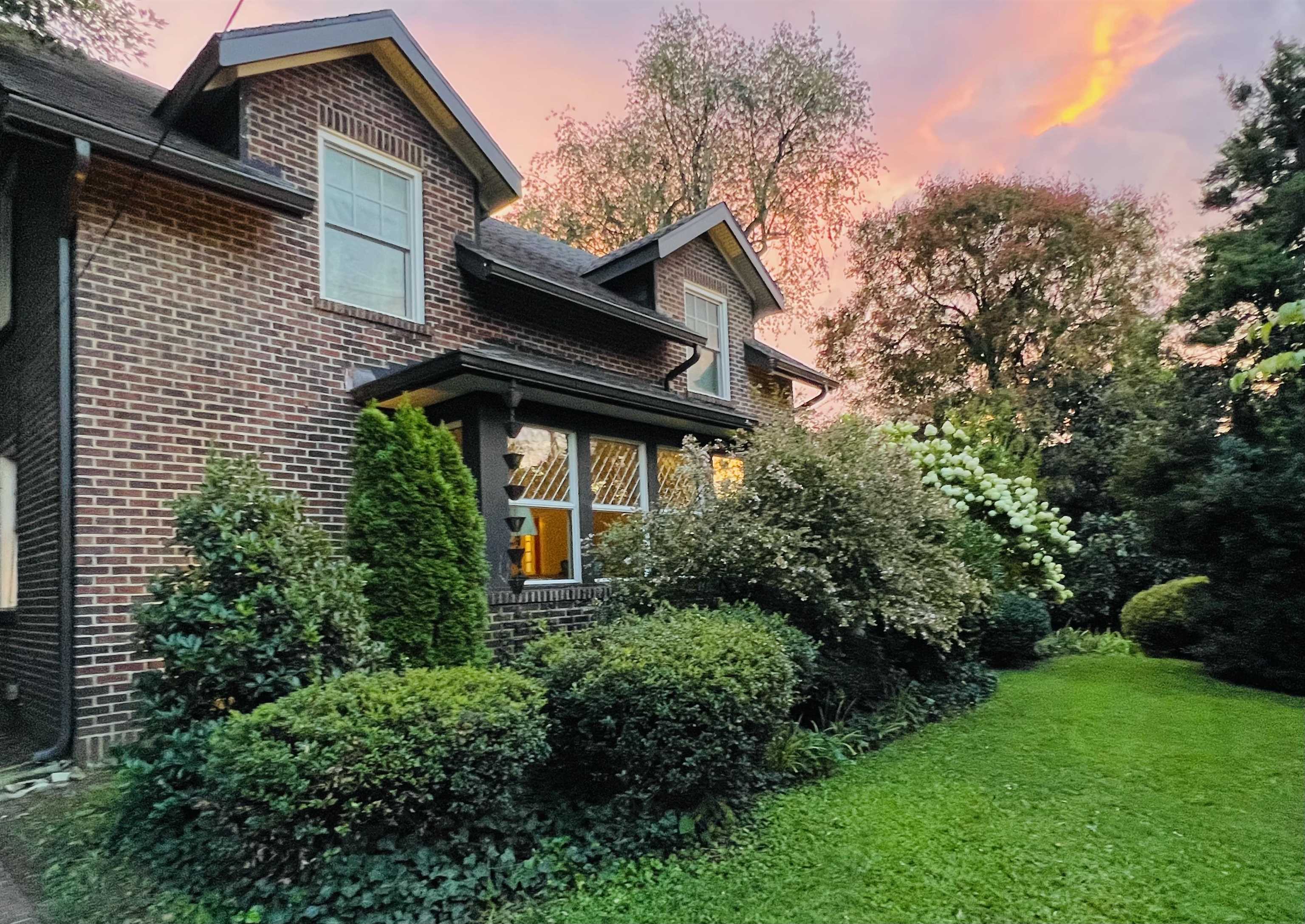 206 Phillips Court, Owensboro, Kentucky 42303, 4 Bedrooms Bedrooms, ,2 BathroomsBathrooms,Single Family Residence,For Sale,Phillips Court,94192