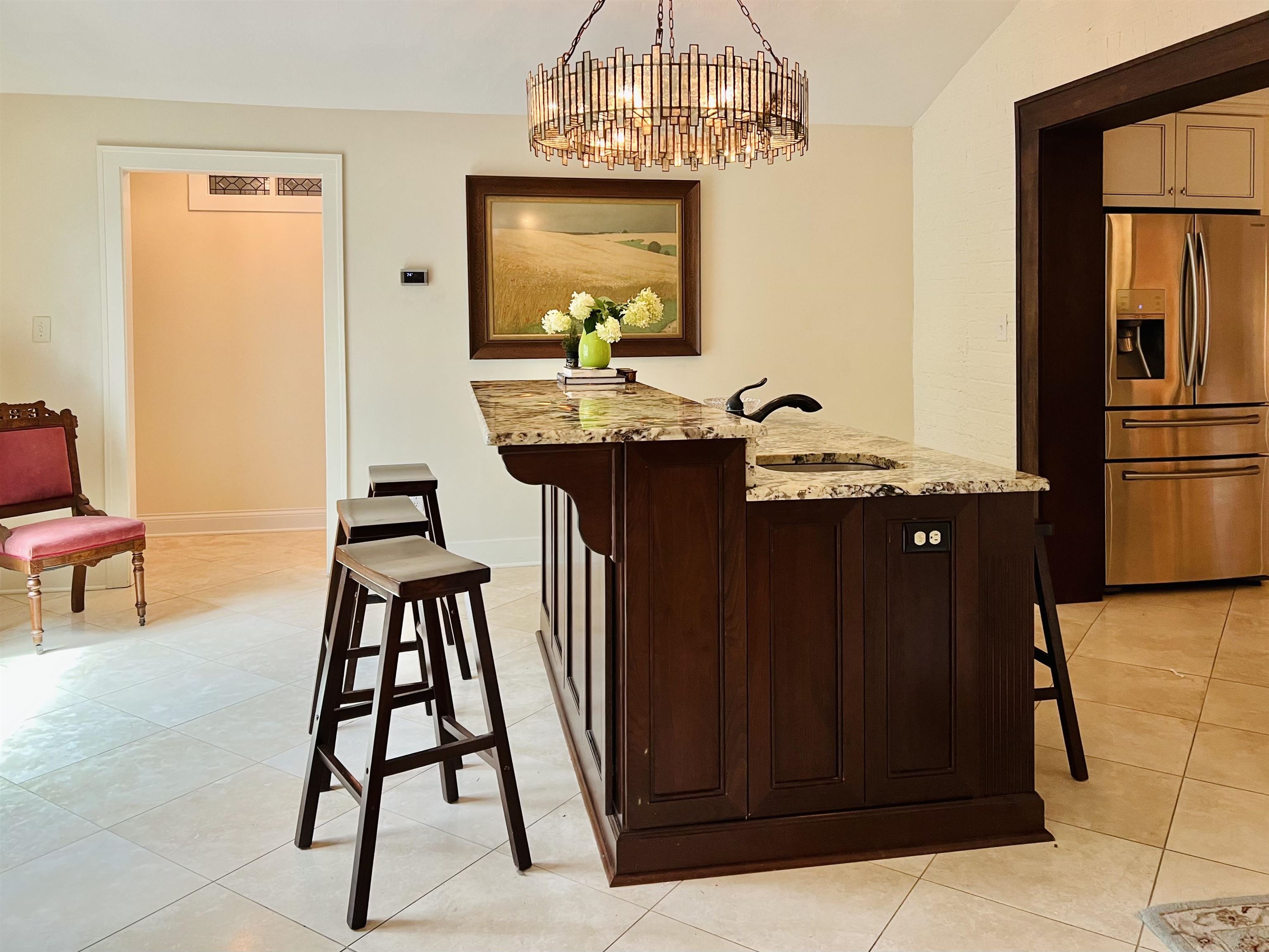 206 Phillips Court, Owensboro, Kentucky 42303, 4 Bedrooms Bedrooms, ,3 BathroomsBathrooms,Single Family Residence,For Sale,Phillips Court,94192