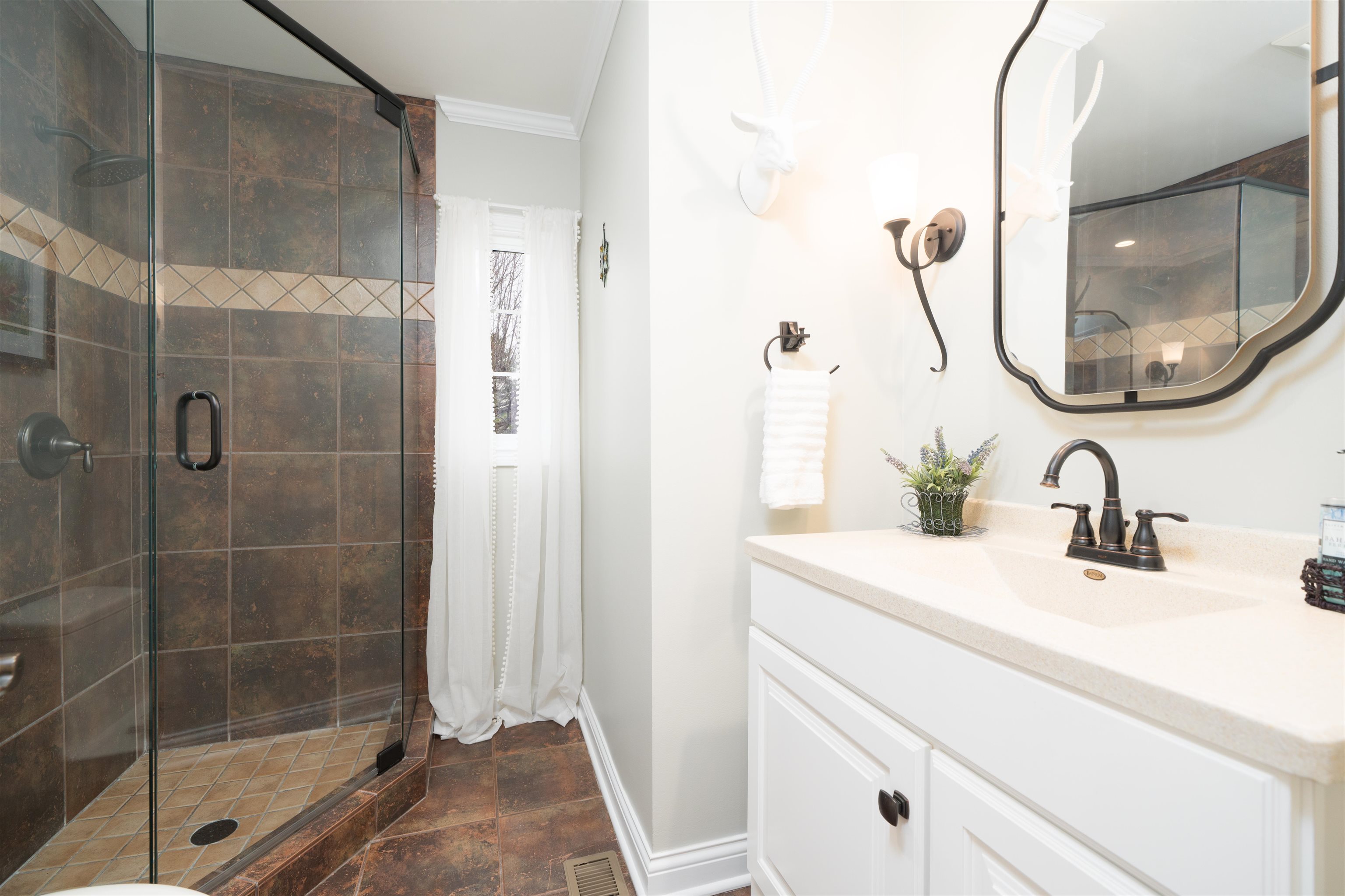 276 Browns Valley Red Hill Rd, Utica, Kentucky 42376, 4 Bedrooms Bedrooms, ,4 BathroomsBathrooms,Single Family Residence,For Sale,Browns Valley Red Hill Rd,94201