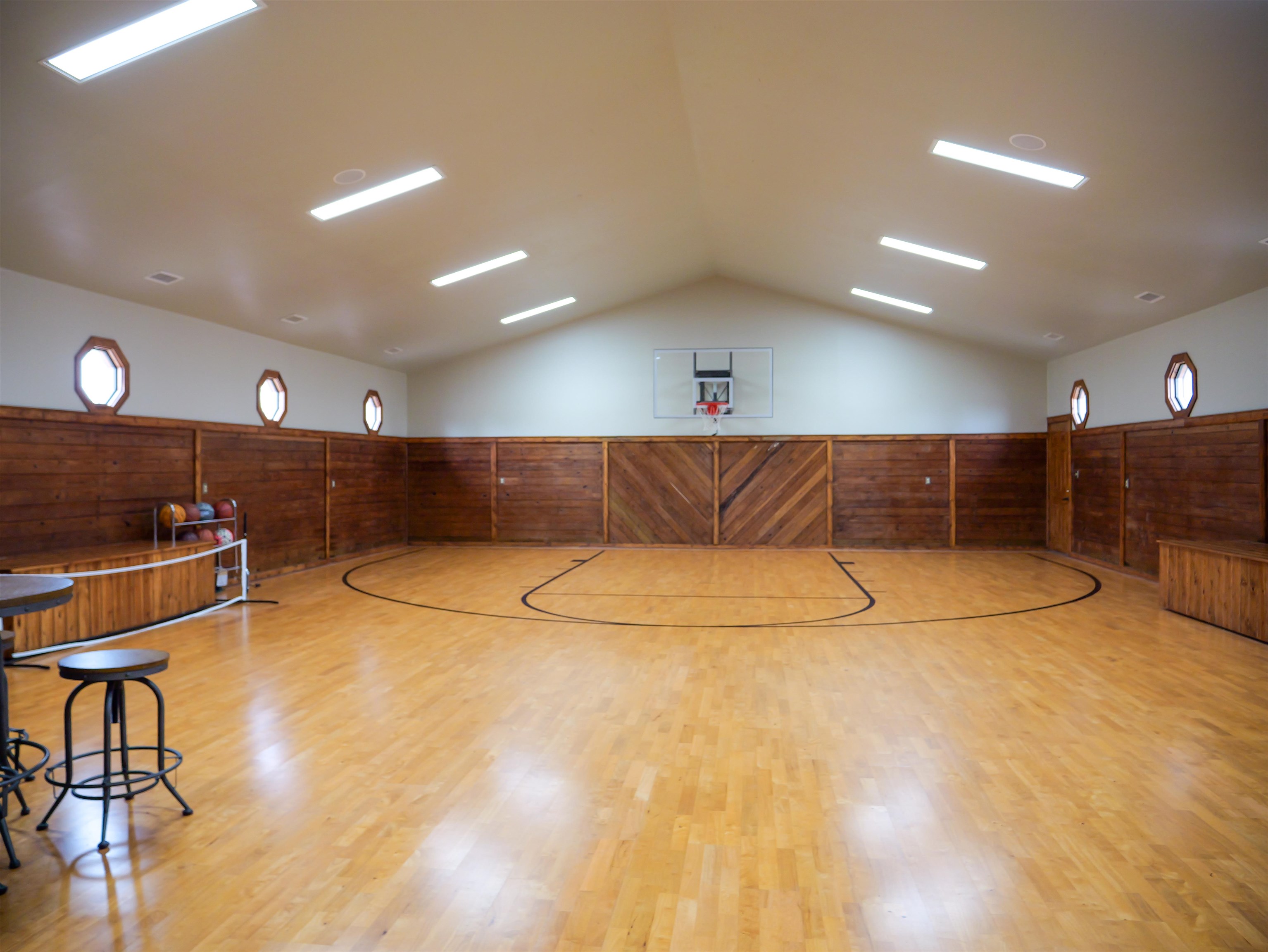 276 Browns Valley Red Hill Rd, Utica, Kentucky 42376, 4 Bedrooms Bedrooms, ,4 BathroomsBathrooms,Single Family Residence,For Sale,Browns Valley Red Hill Rd,94201