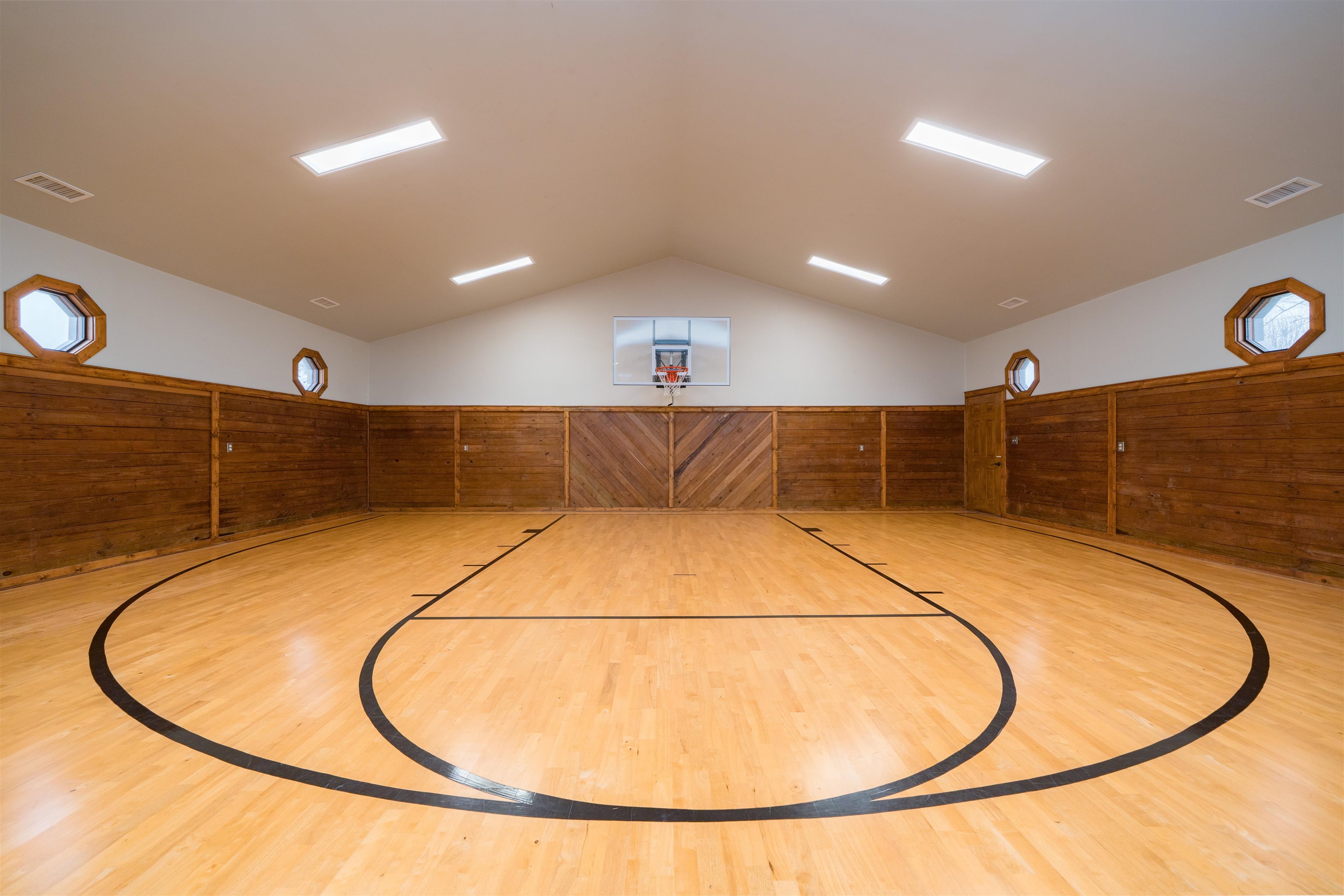 276 Browns Valley Red Hill Rd, Utica, Kentucky 42376, 4 Bedrooms Bedrooms, ,4 BathroomsBathrooms,Single Family Residence,For Sale,Browns Valley Red Hill Rd,94201