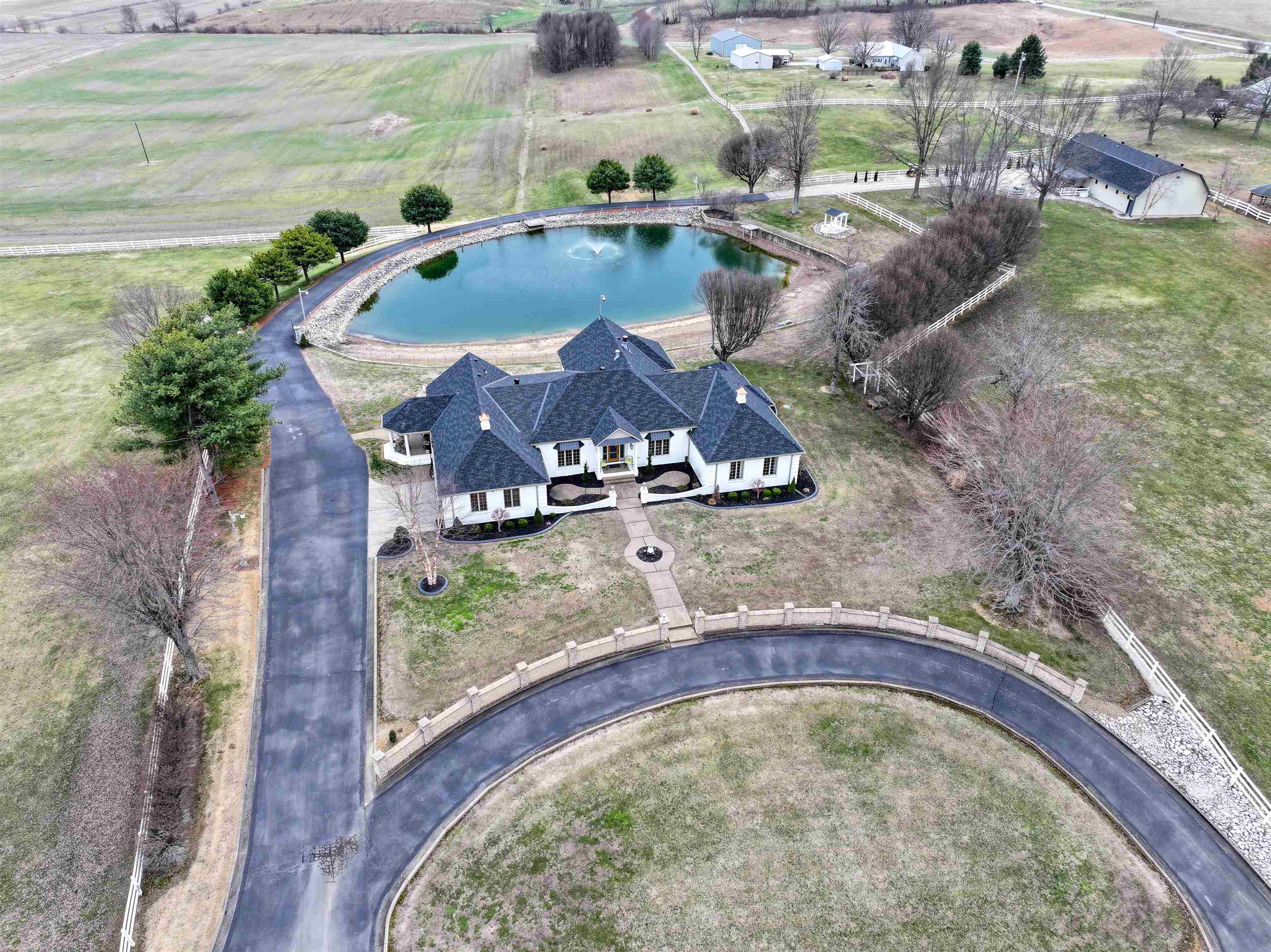 276 Browns Valley Red Hill Rd, Utica, Kentucky 42376, 4 Bedrooms Bedrooms, ,4 BathroomsBathrooms,Single Family Residence,For Sale,Browns Valley Red Hill Rd,94201