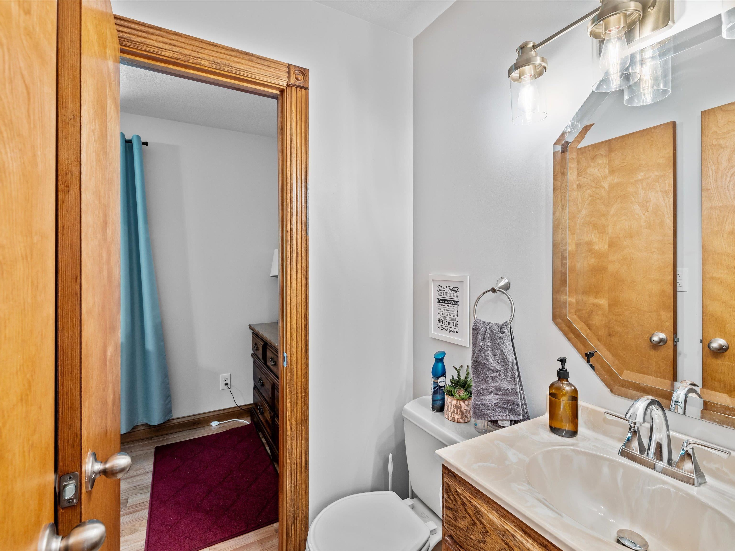 389 Lakeview Dr, Somerset, Kentucky 42503, 6 Bedrooms Bedrooms, ,5 BathroomsBathrooms,Single Family Residence,For Sale,Lakeview Dr,94234