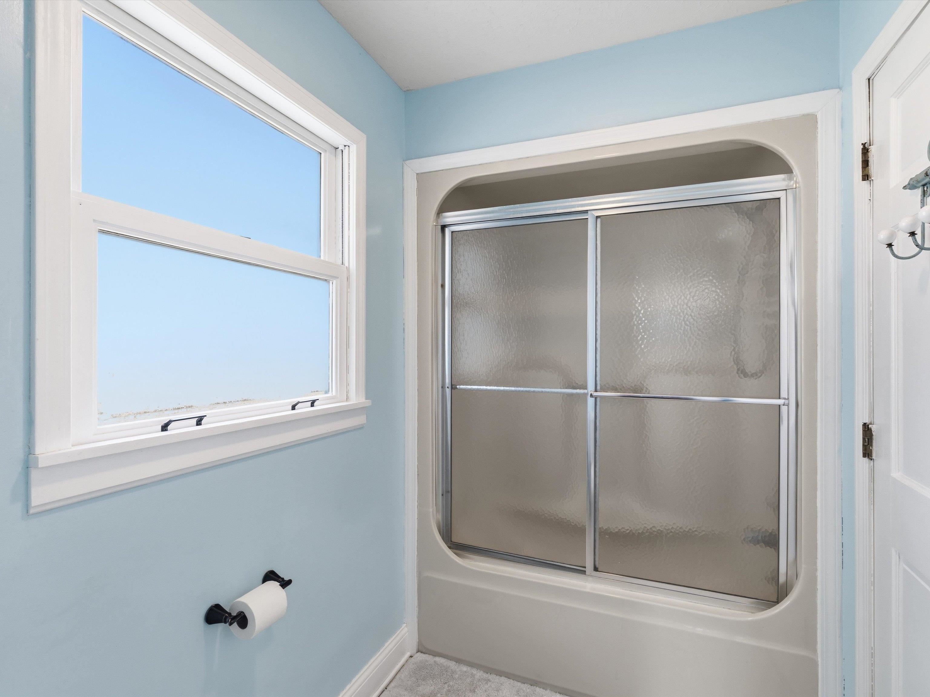 425 Pettit Rd, Owensboro, Kentucky 42303, 3 Bedrooms Bedrooms, ,2 BathroomsBathrooms,Single Family Residence,For Sale,Pettit Rd,94236