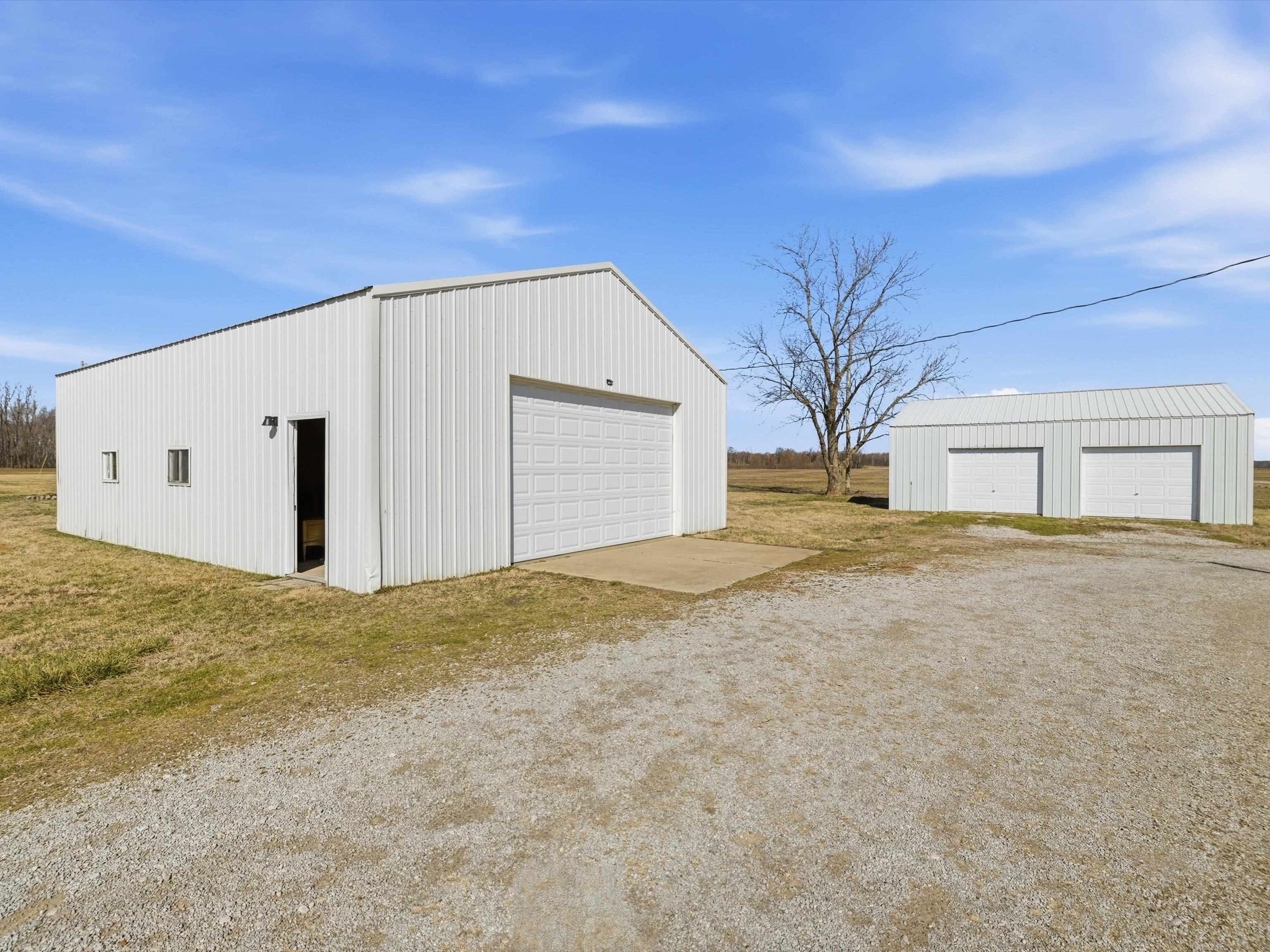 425 Pettit Rd, Owensboro, Kentucky 42303, 3 Bedrooms Bedrooms, ,2 BathroomsBathrooms,Single Family Residence,For Sale,Pettit Rd,94236