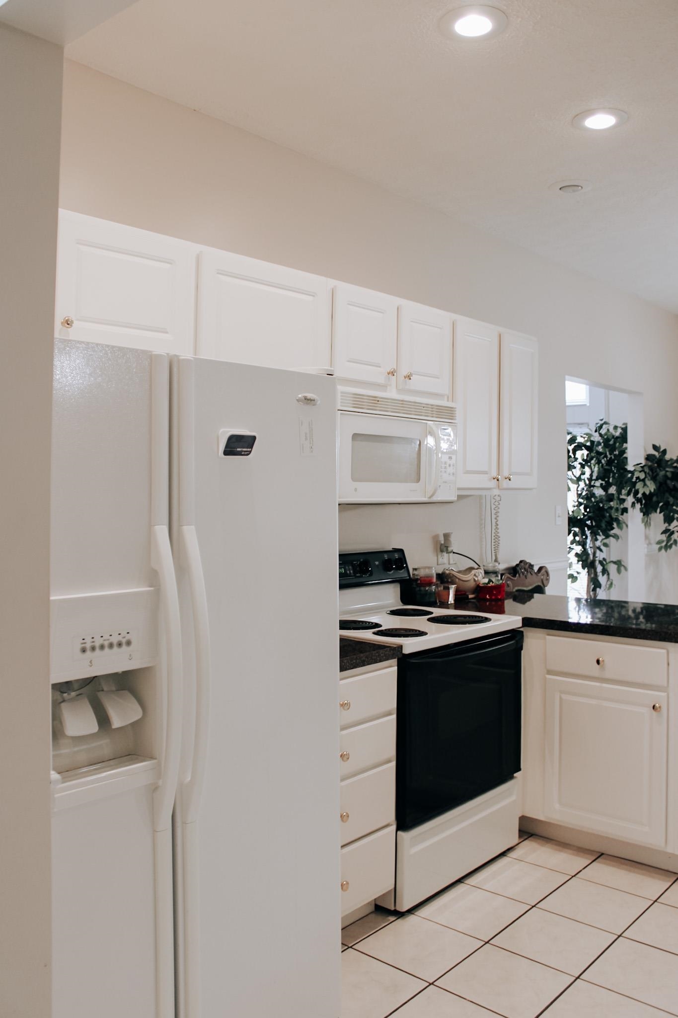 1400 Kingsbrooke, Owensboro, Kentucky 42303, 3 Bedrooms Bedrooms, ,2 BathroomsBathrooms,Single Family Residence,For Sale,Kingsbrooke,94239