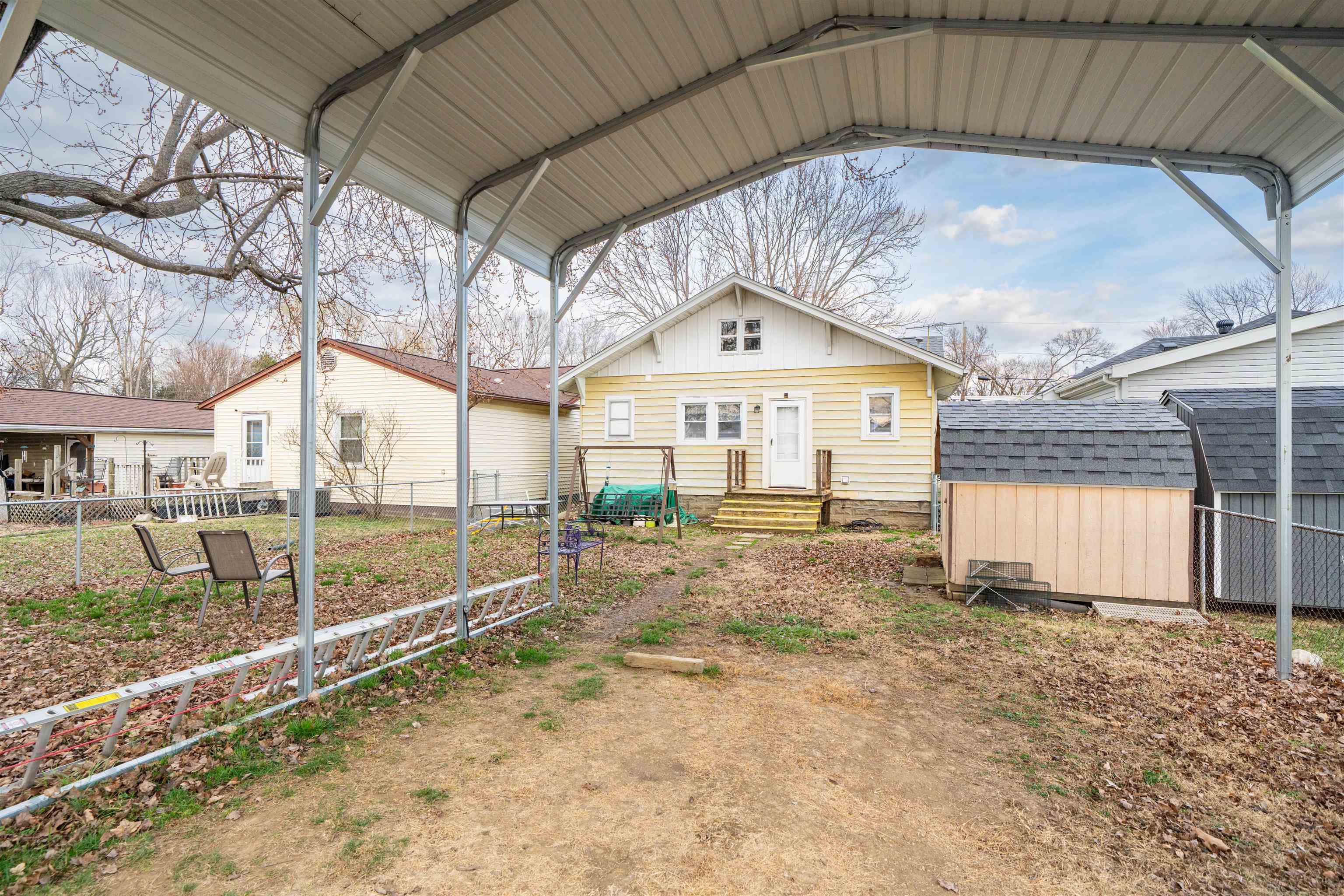 104 Gilmour Ct, Owensboro, Kentucky 42301, 2 Bedrooms Bedrooms, ,1 BathroomBathrooms,Single Family Residence,For Sale,Gilmour Ct,94244