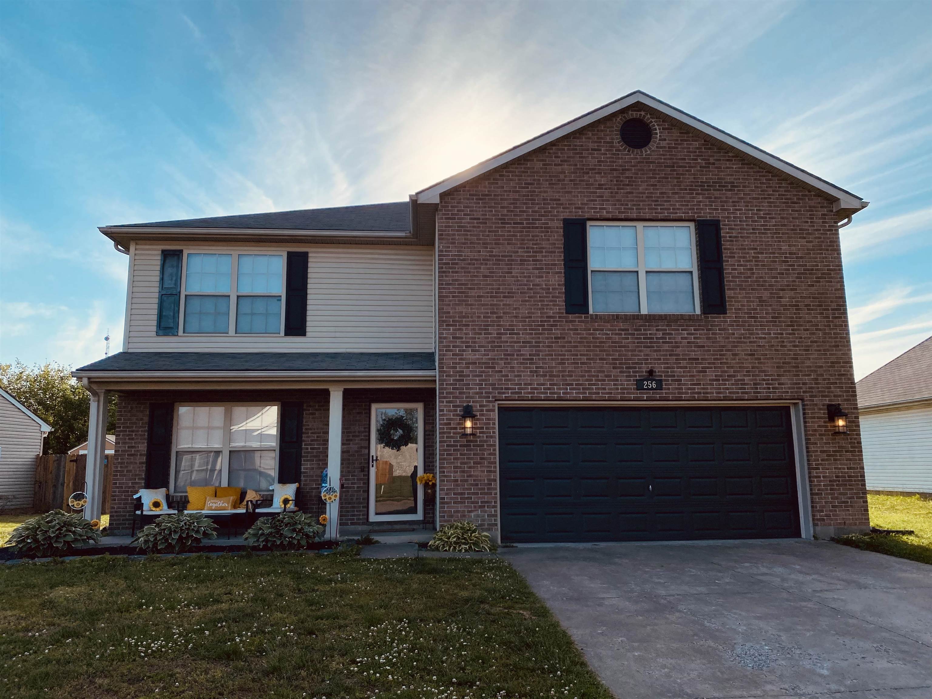 256 Fox Hollow Run, Henderson, Kentucky 42420, 4 Bedrooms Bedrooms, ,2 BathroomsBathrooms,Single Family Residence,For Sale,Fox Hollow Run,94253