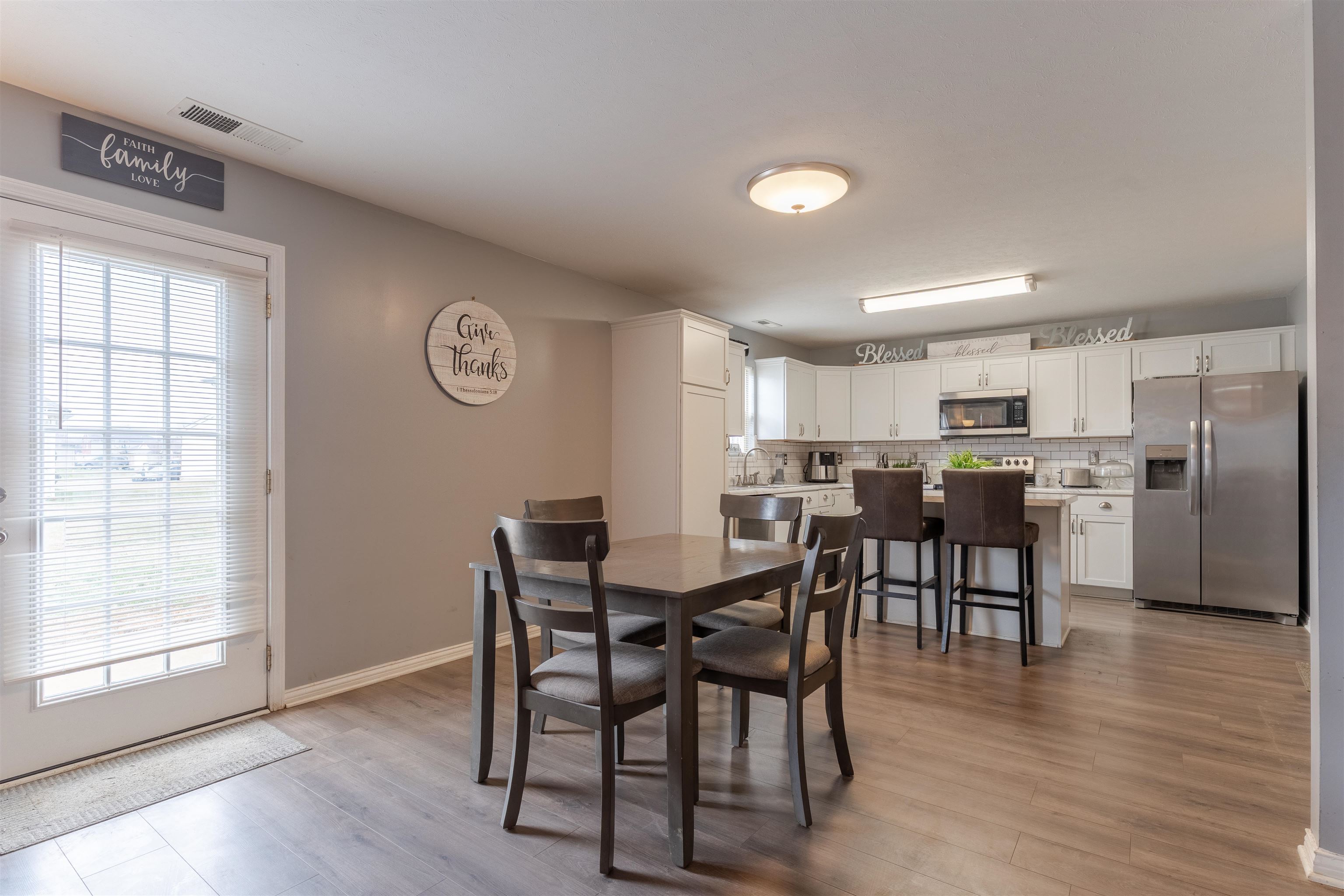 256 Fox Hollow Run, Henderson, Kentucky 42420, 4 Bedrooms Bedrooms, ,2 BathroomsBathrooms,Single Family Residence,For Sale,Fox Hollow Run,94253