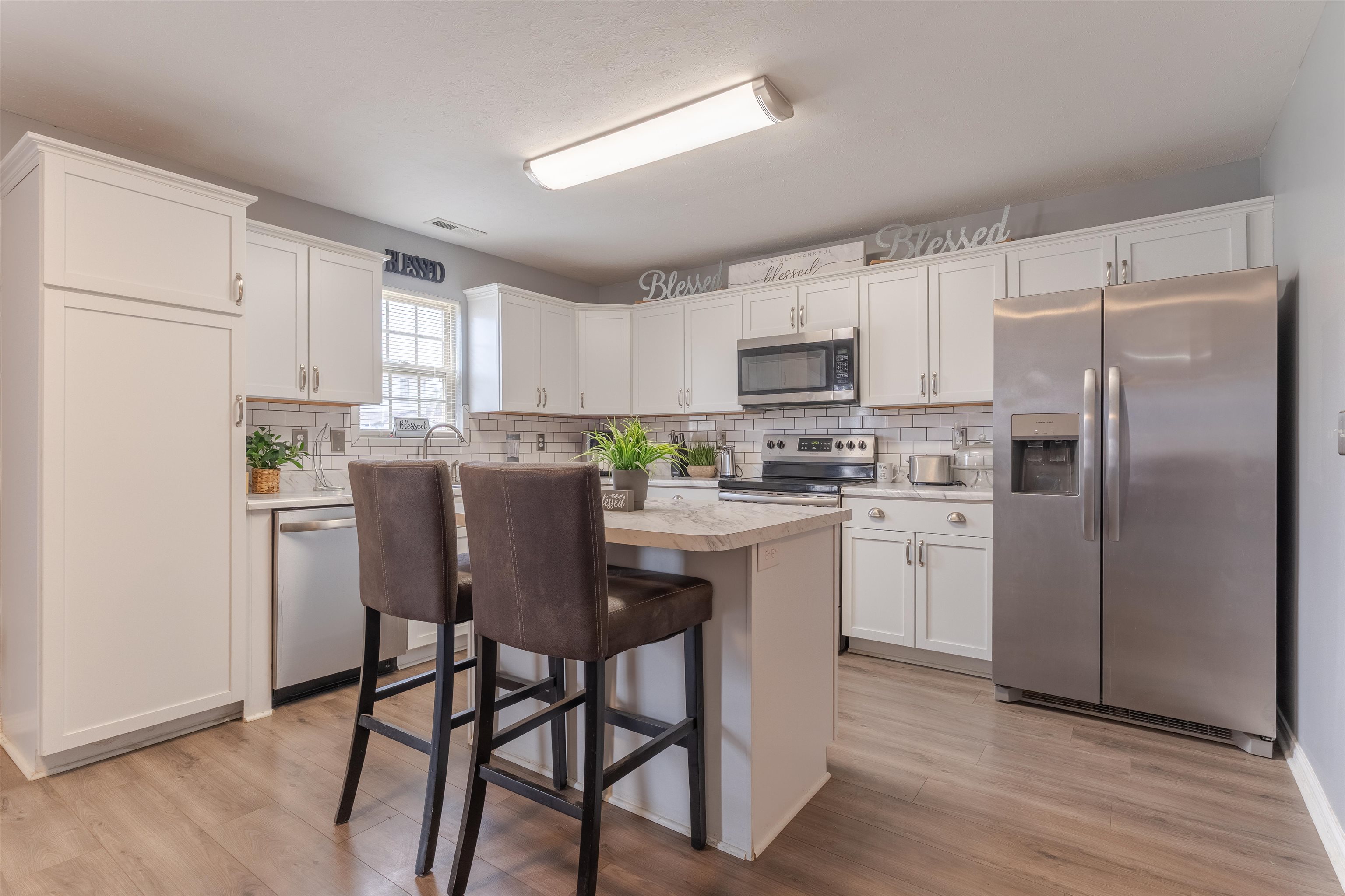 256 Fox Hollow Run, Henderson, Kentucky 42420, 4 Bedrooms Bedrooms, ,2 BathroomsBathrooms,Single Family Residence,For Sale,Fox Hollow Run,94253