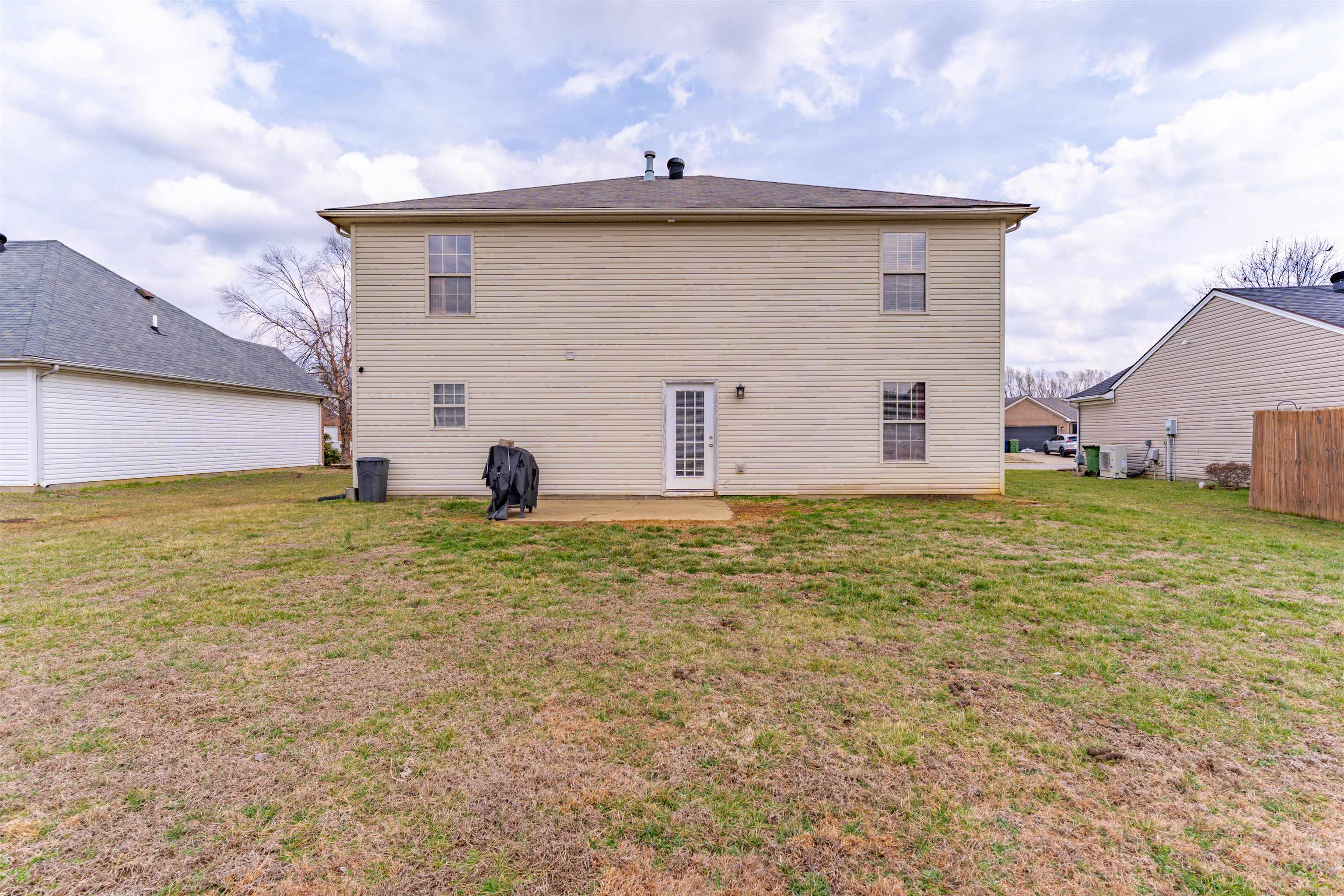 256 Fox Hollow Run, Henderson, Kentucky 42420, 4 Bedrooms Bedrooms, ,2 BathroomsBathrooms,Single Family Residence,For Sale,Fox Hollow Run,94253