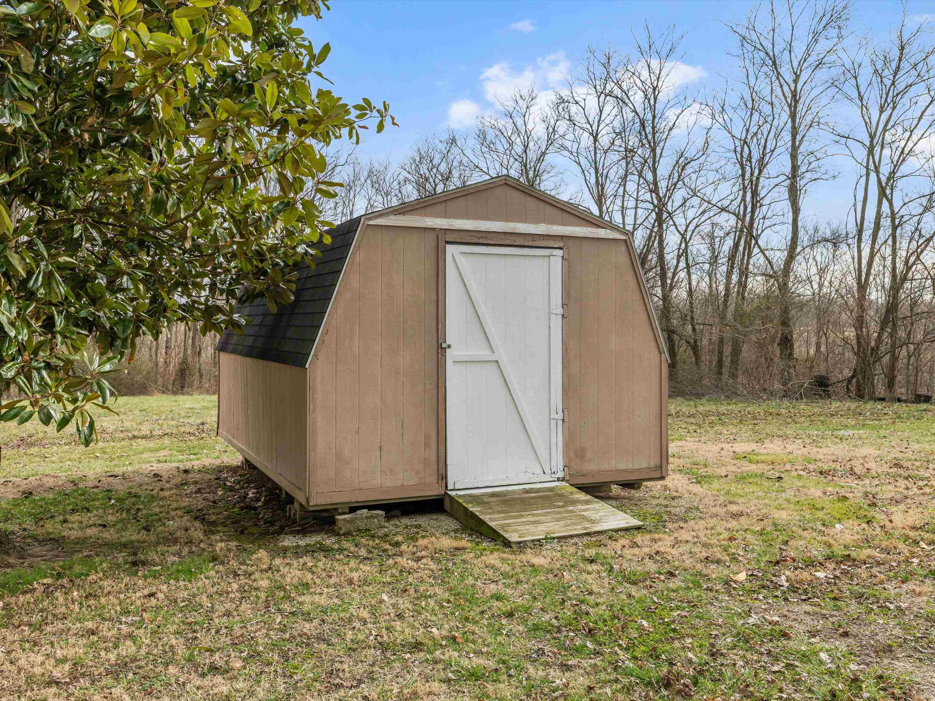 2595 State Route 144 W, Philpot, Kentucky 42366, 2 Bedrooms Bedrooms, ,1 BathroomBathrooms,Single Family Residence,For Sale,State Route 144 W,94255