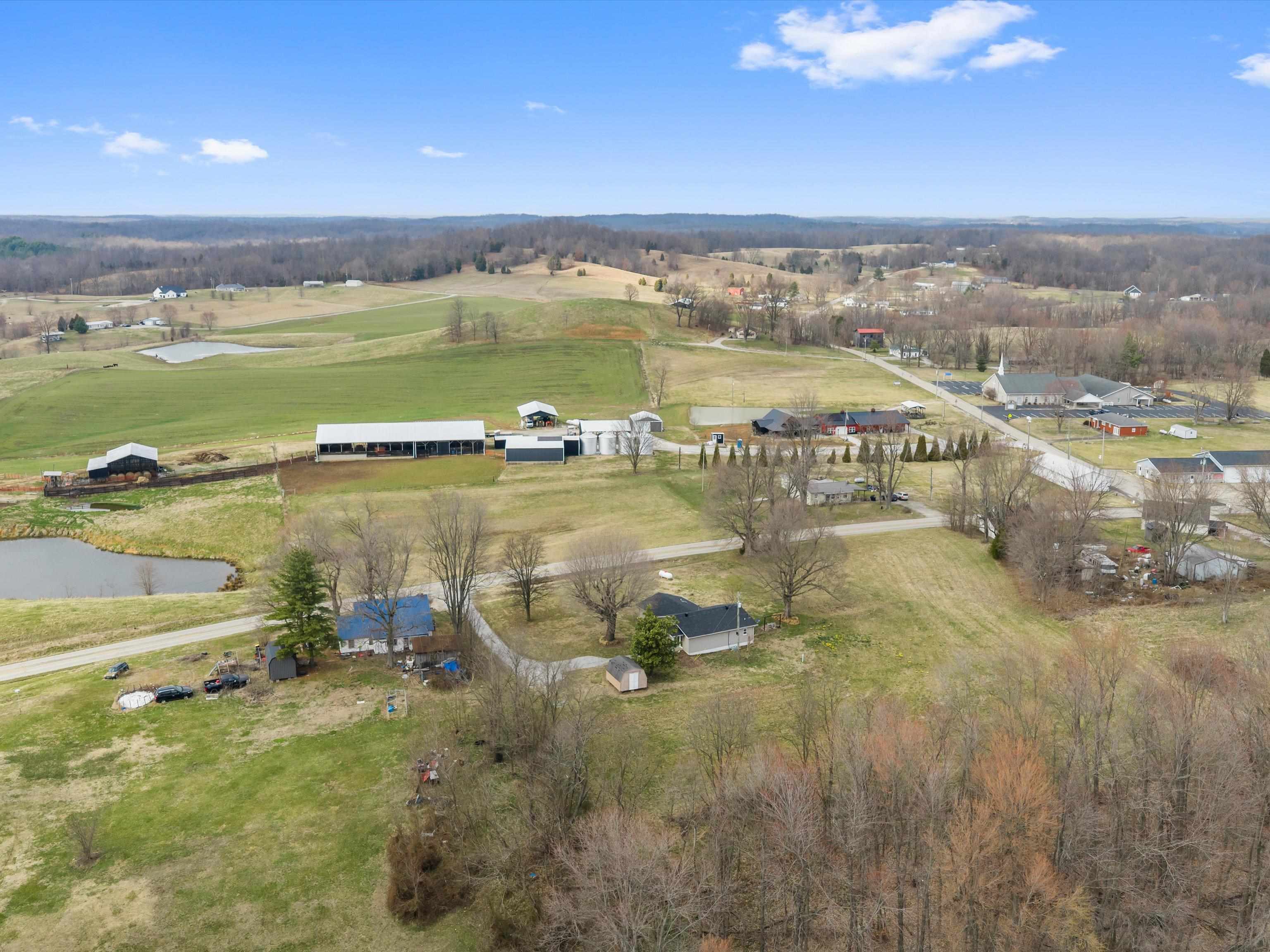 2595 State Route 144 W, Philpot, Kentucky 42366, 2 Bedrooms Bedrooms, ,1 BathroomBathrooms,Single Family Residence,For Sale,State Route 144 W,94255