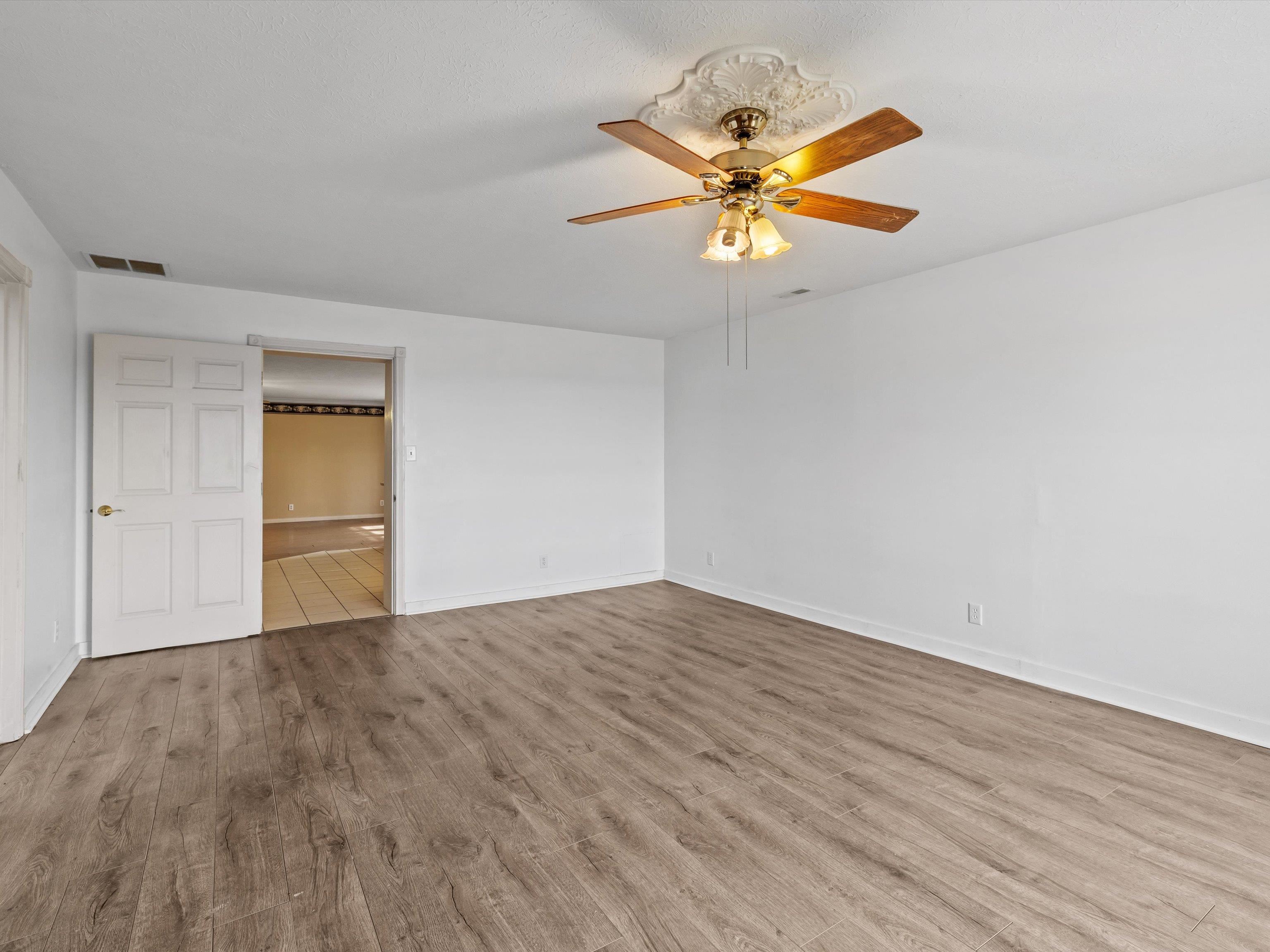 2595 State Route 144 W, Philpot, Kentucky 42366, 2 Bedrooms Bedrooms, ,1 BathroomBathrooms,Single Family Residence,For Sale,State Route 144 W,94255