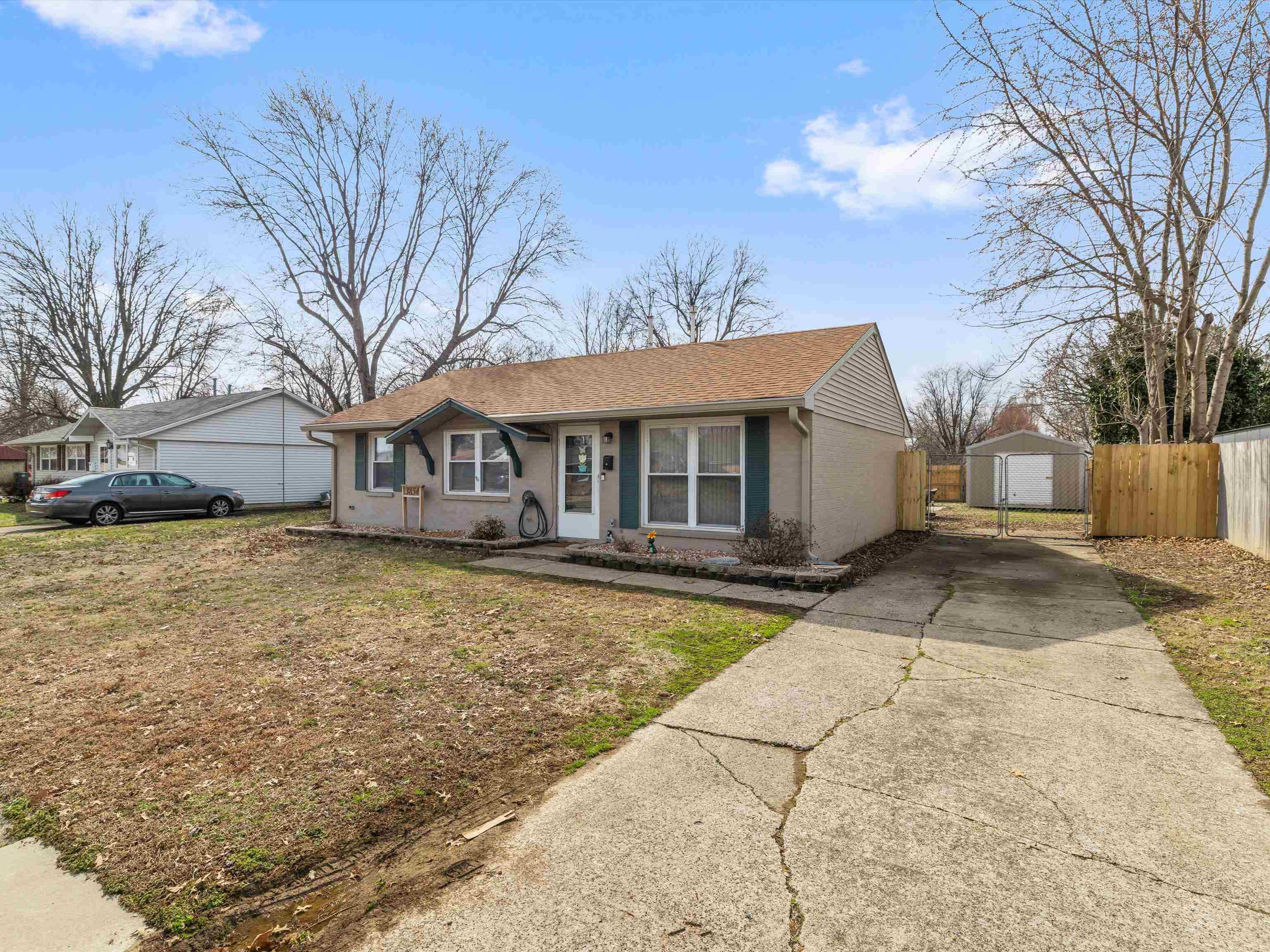 3854 Carpenter Drive, Owensboro, Kentucky 42303, 3 Bedrooms Bedrooms, ,1 BathroomBathrooms,Single Family Residence,For Sale,Carpenter Drive,94257