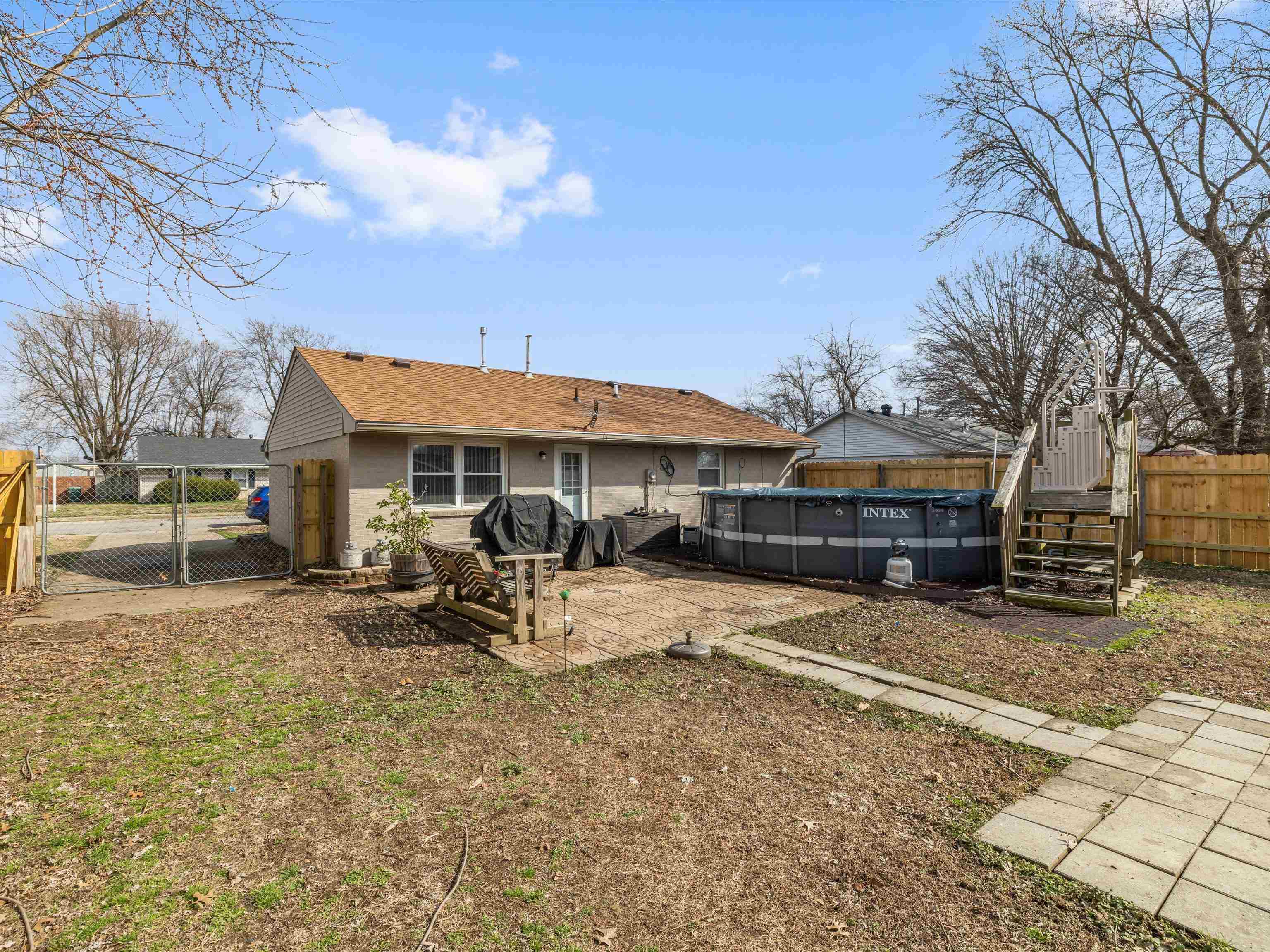 3854 Carpenter Drive, Owensboro, Kentucky 42303, 3 Bedrooms Bedrooms, ,1 BathroomBathrooms,Single Family Residence,For Sale,Carpenter Drive,94257