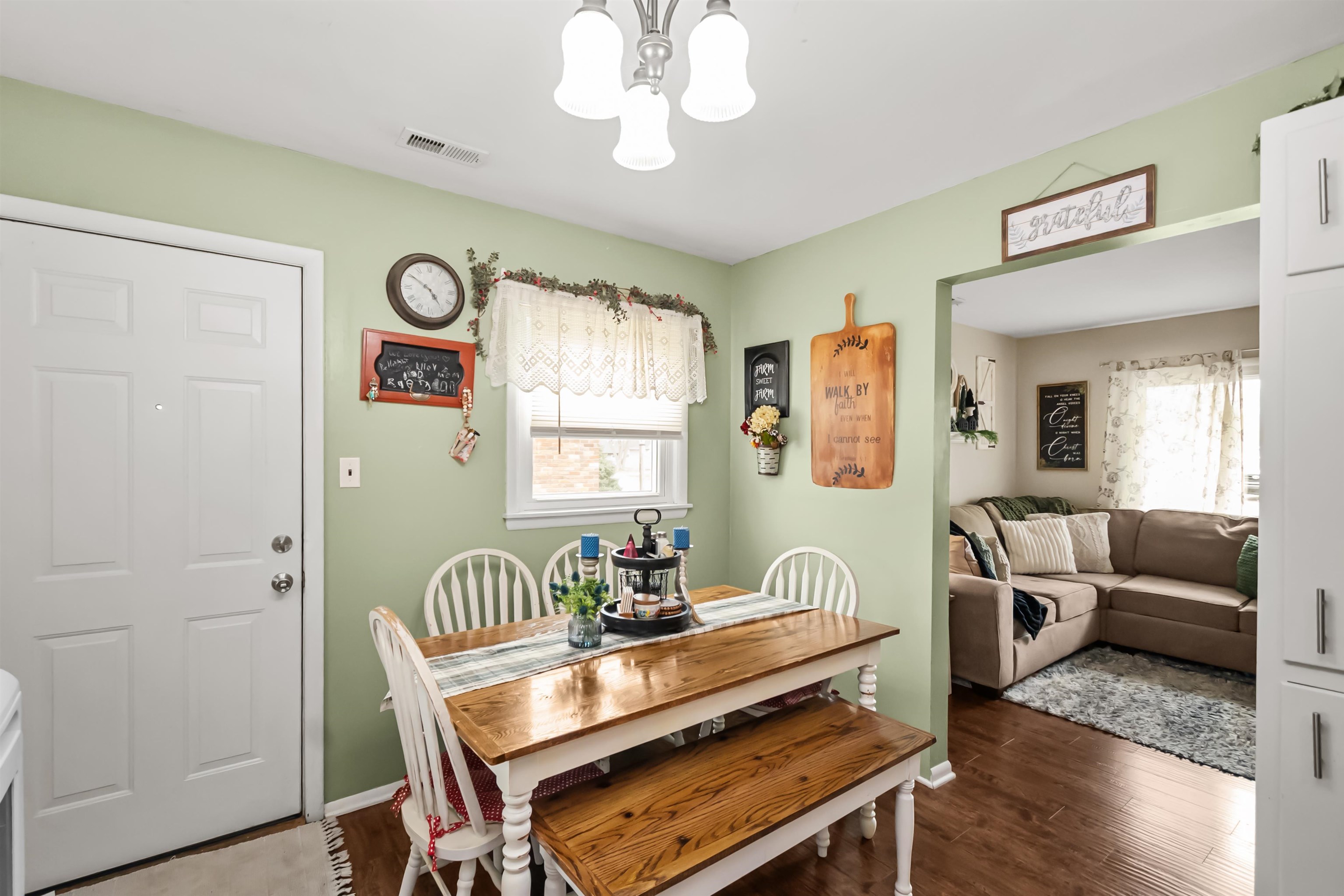 327 Whittier Drive, Owensboro, Kentucky 42301, 3 Bedrooms Bedrooms, ,1 BathroomBathrooms,Single Family Residence,For Sale,Whittier Drive,94265