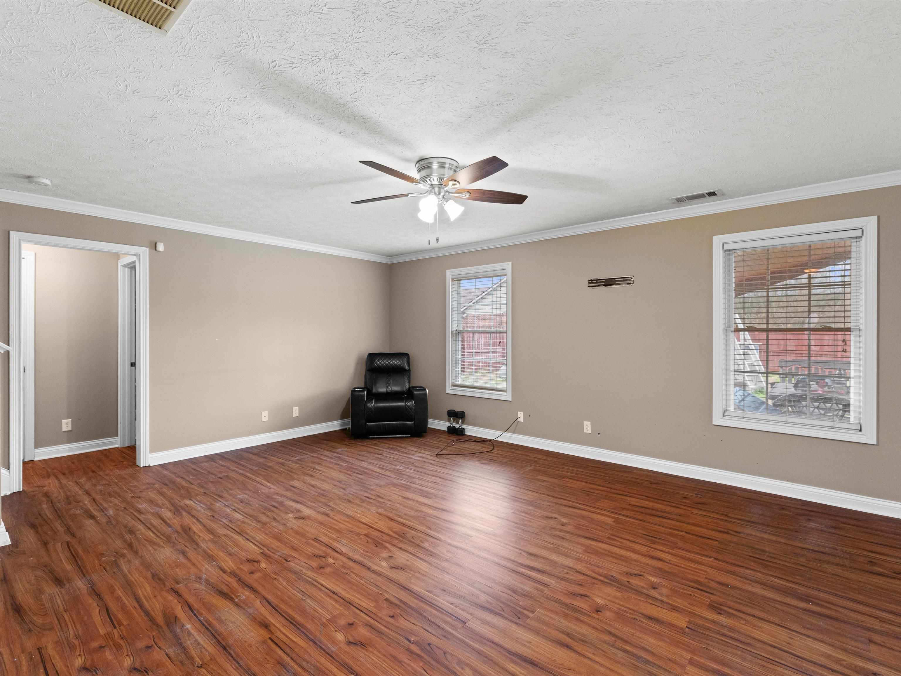 2864 Brooks Pkwy, Owensboro, Kentucky 42303, 4 Bedrooms Bedrooms, ,2 BathroomsBathrooms,Single Family Residence,For Sale,Brooks Pkwy,94267