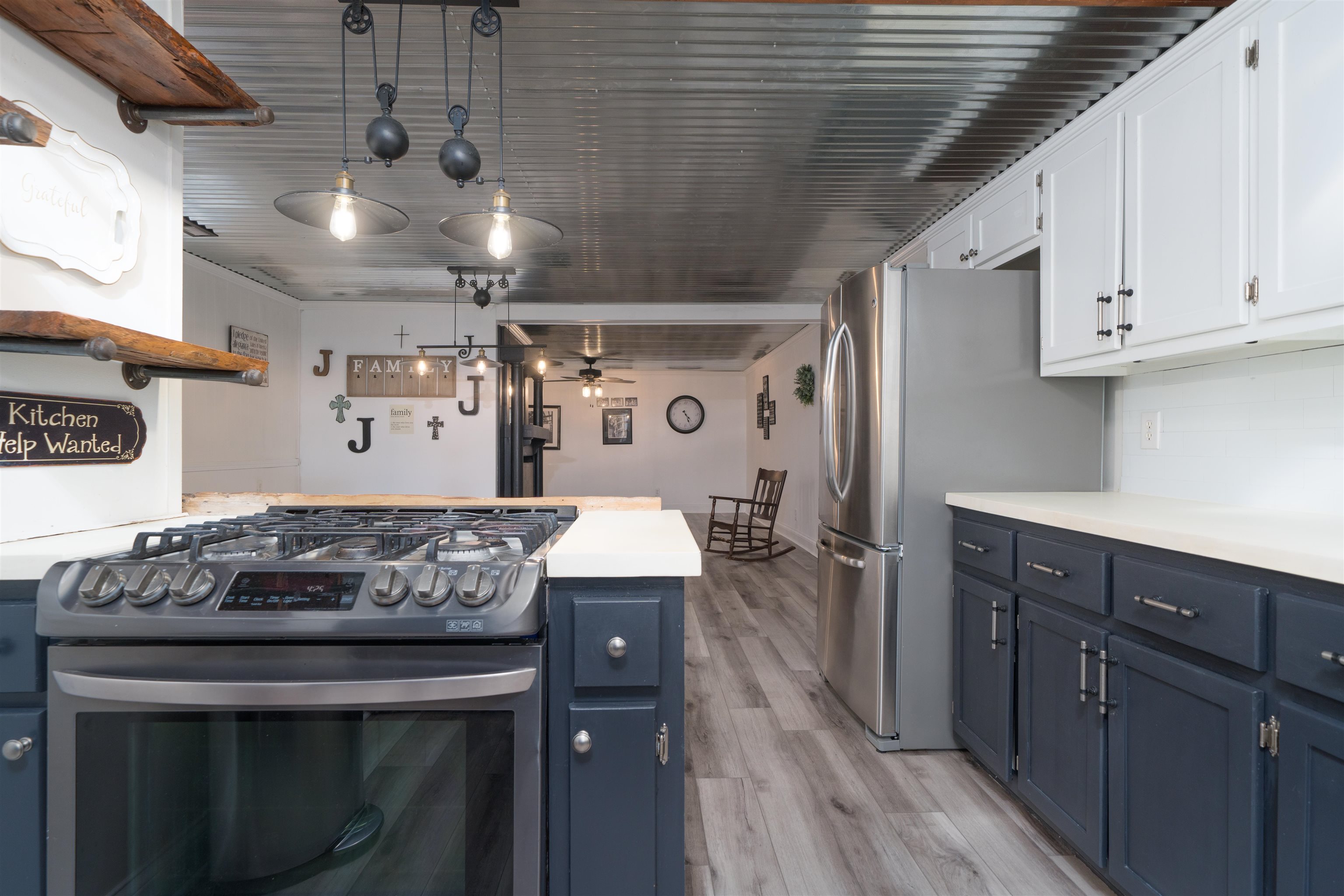 9626 Highway 144, Knottsville, Kentucky 42366, 3 Bedrooms Bedrooms, ,1 BathroomBathrooms,Single Family Residence,For Sale,Highway 144,94268