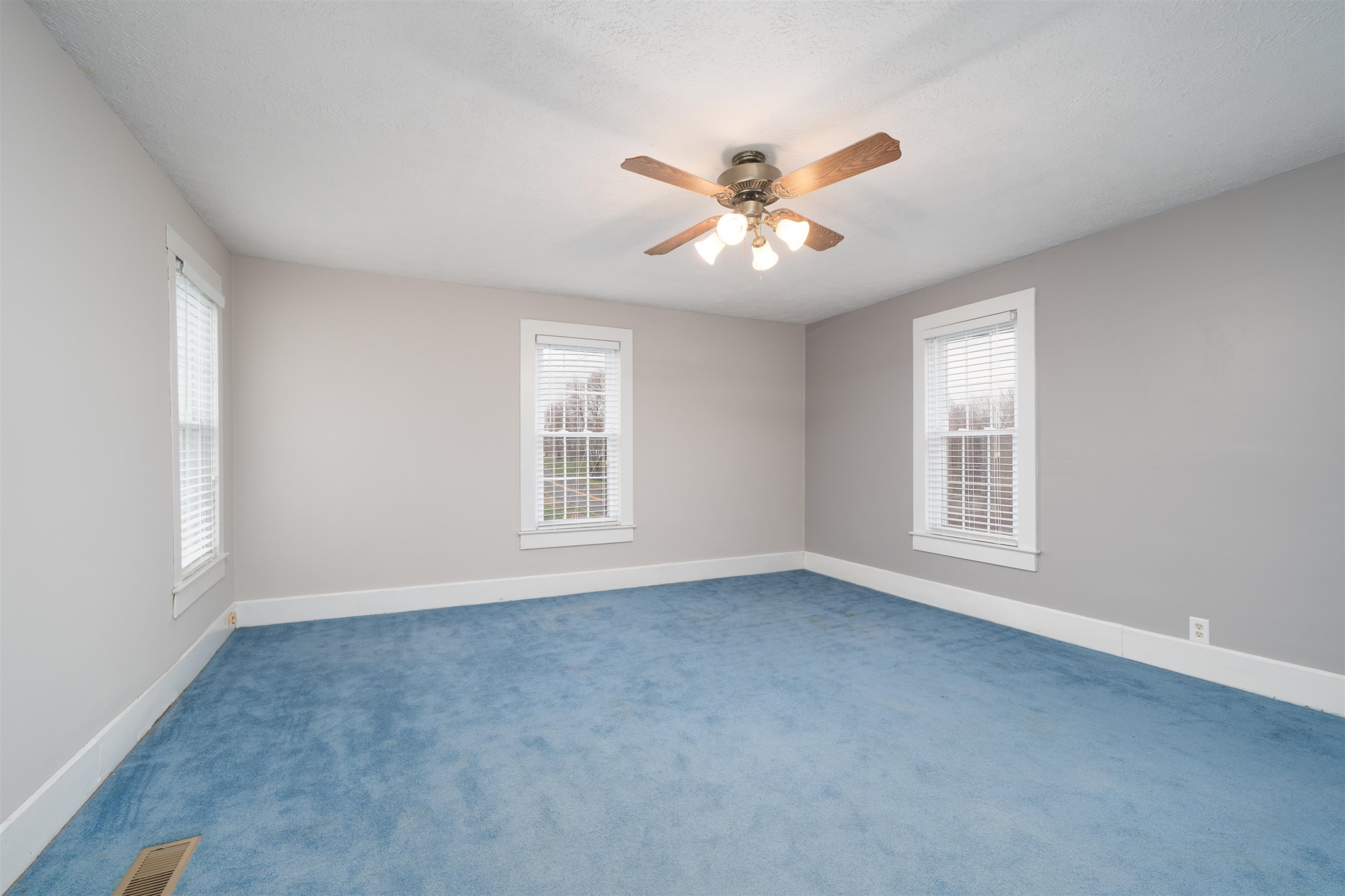 9626 Highway 144, Knottsville, Kentucky 42366, 3 Bedrooms Bedrooms, ,1 BathroomBathrooms,Single Family Residence,For Sale,Highway 144,94268