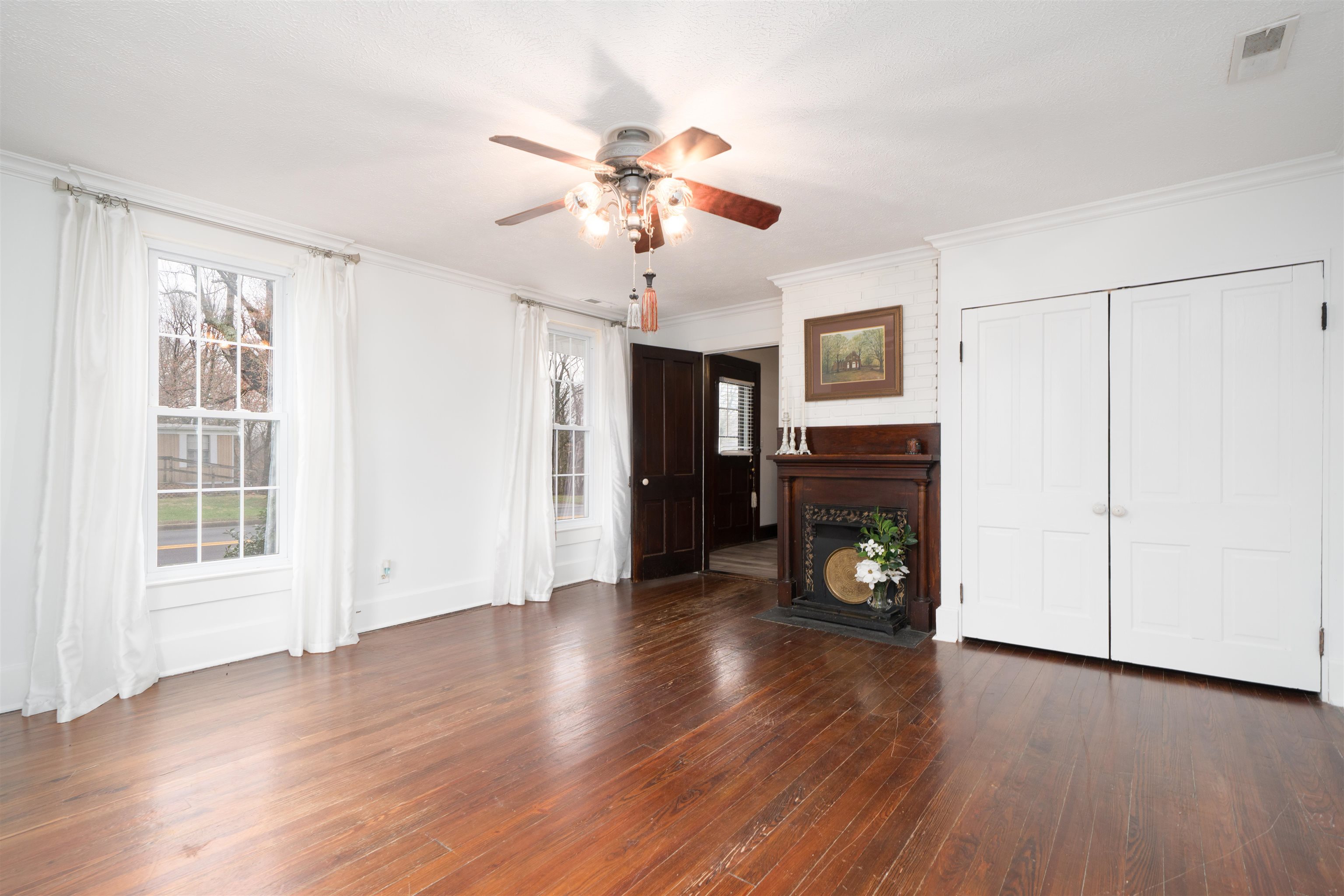 9626 Highway 144, Knottsville, Kentucky 42366, 3 Bedrooms Bedrooms, ,1 BathroomBathrooms,Single Family Residence,For Sale,Highway 144,94268